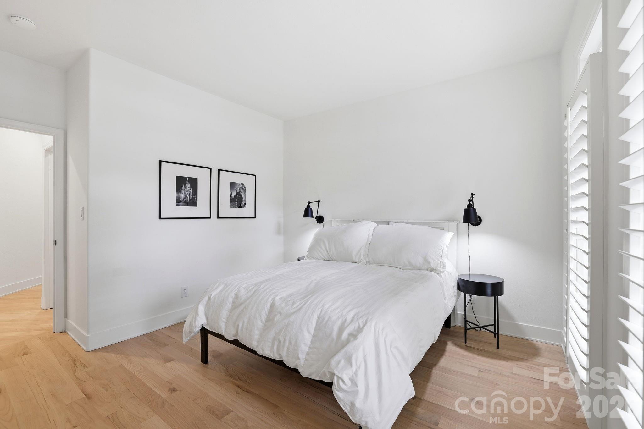 5424 Amanda Lane