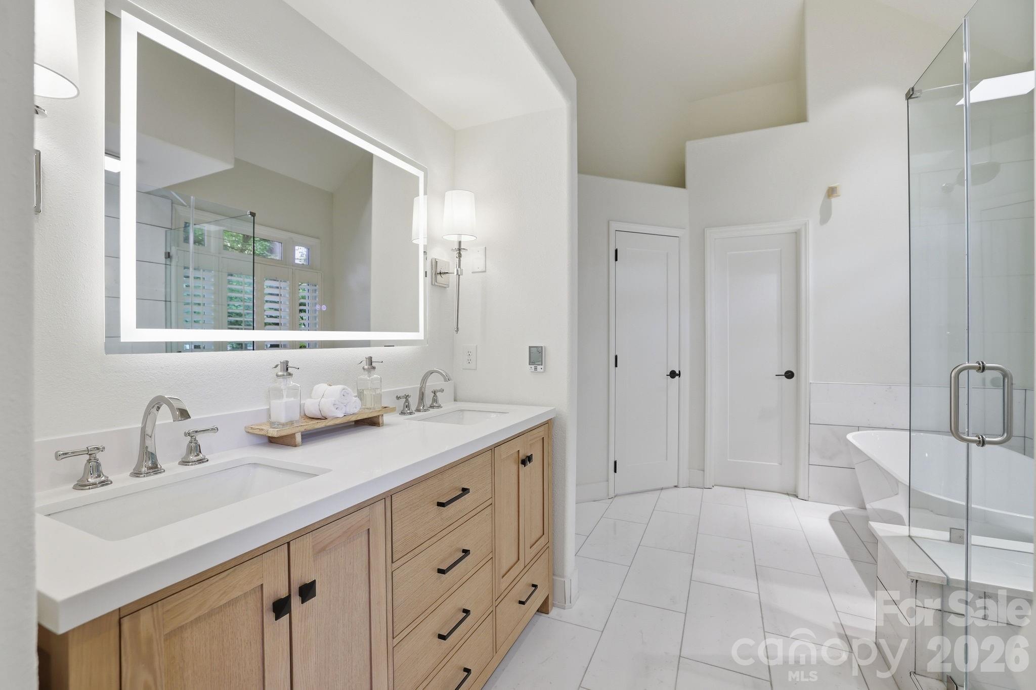 5424 Amanda Lane