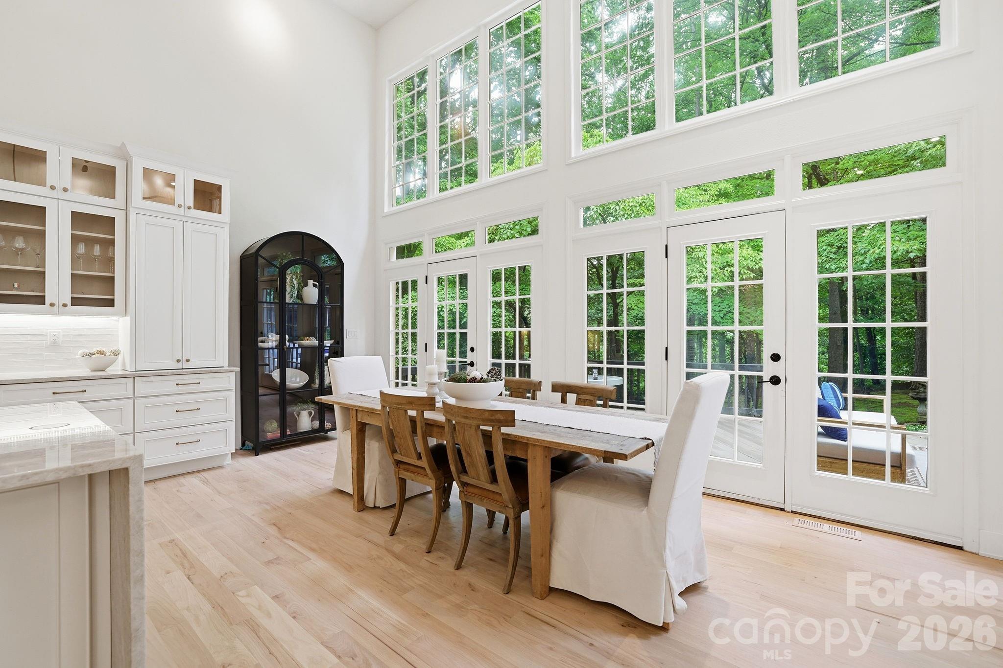 5424 Amanda Lane