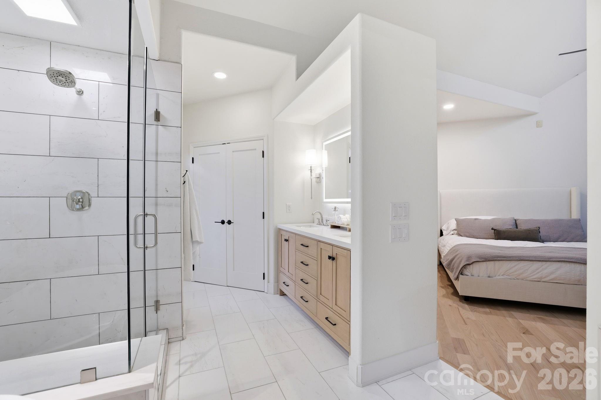 5424 Amanda Lane