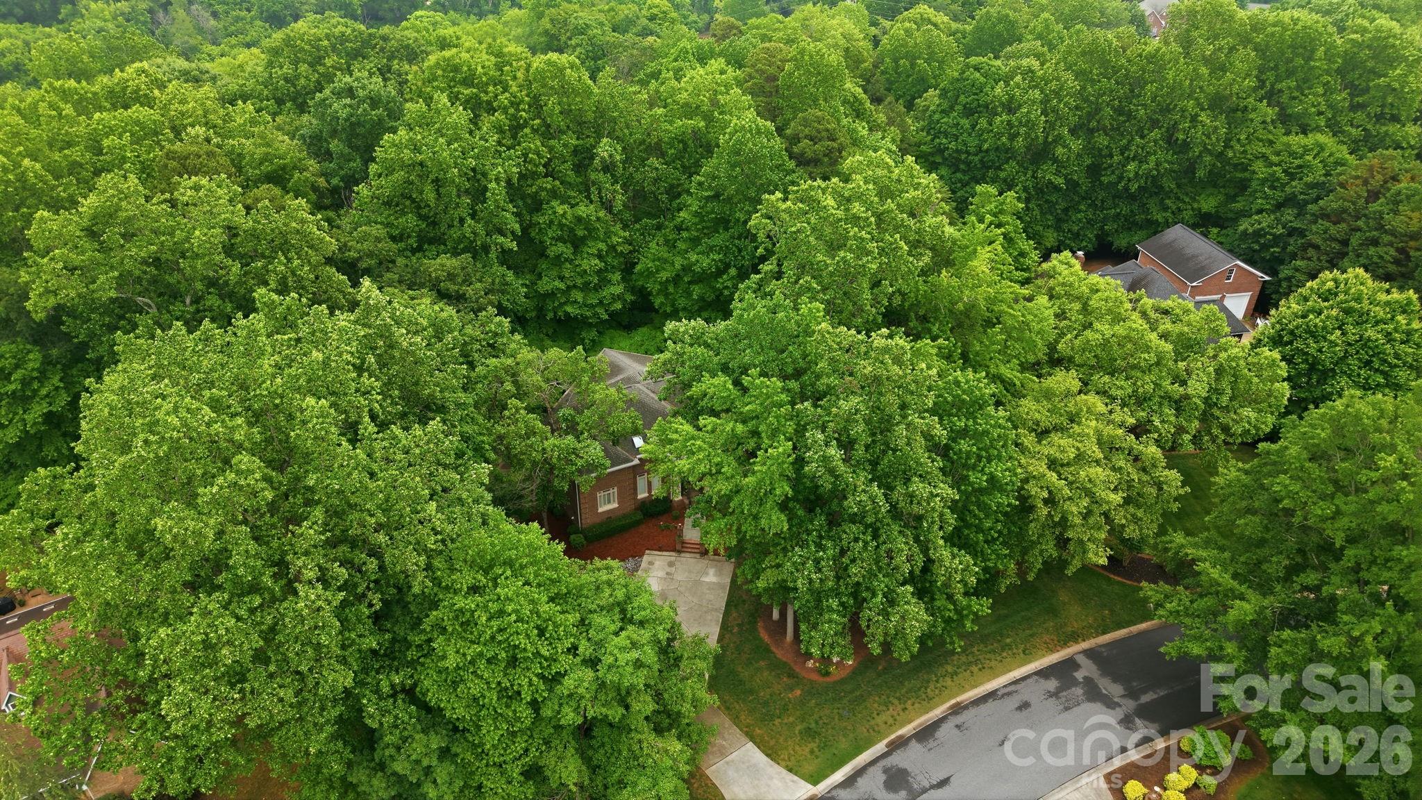 5424 Amanda Lane