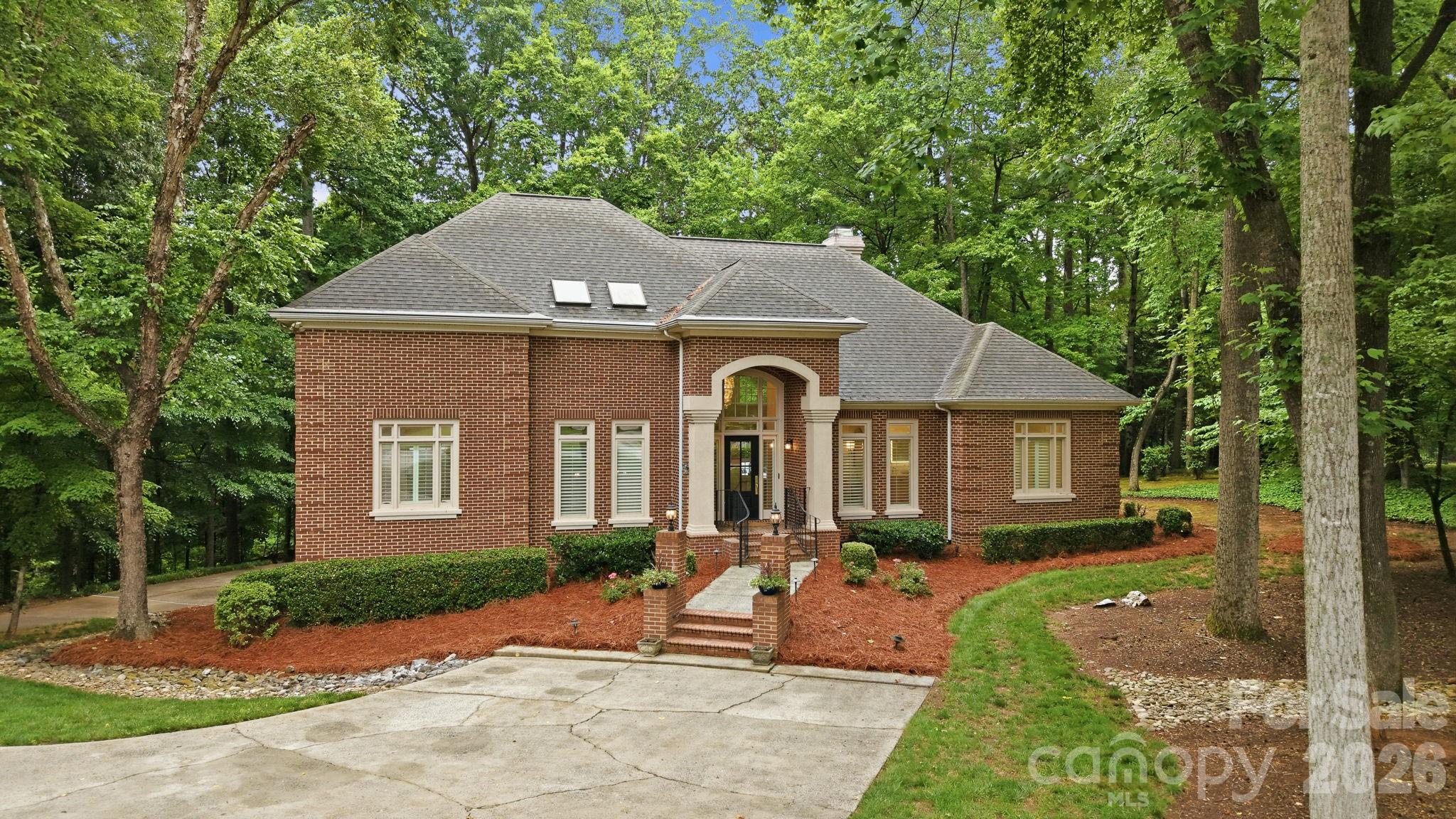 5424 Amanda Lane