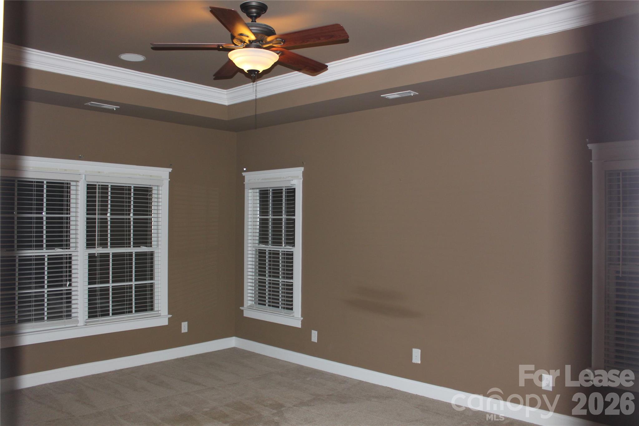 886 Promenade Walk