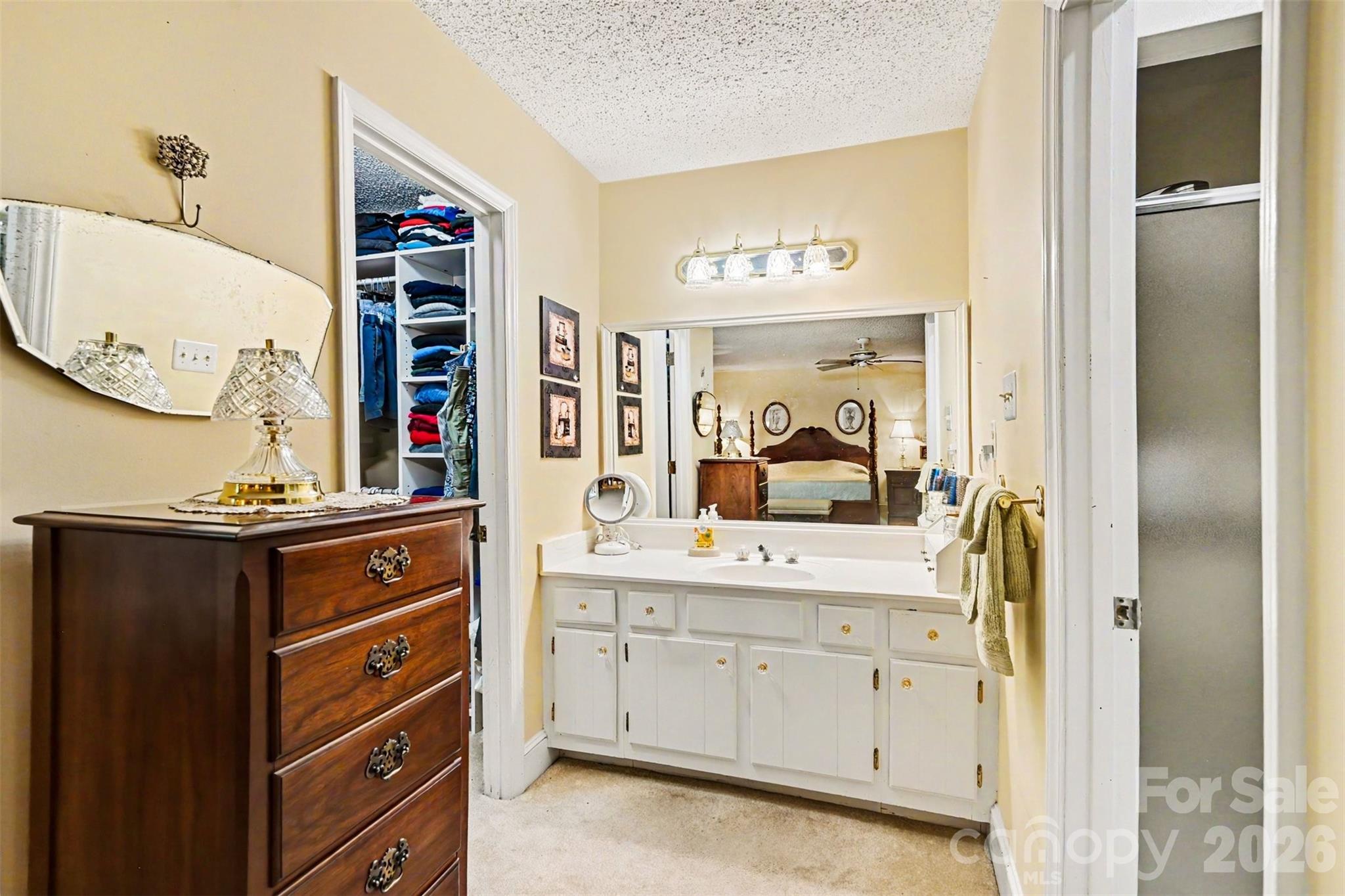 5523 Beaver Dam Lane