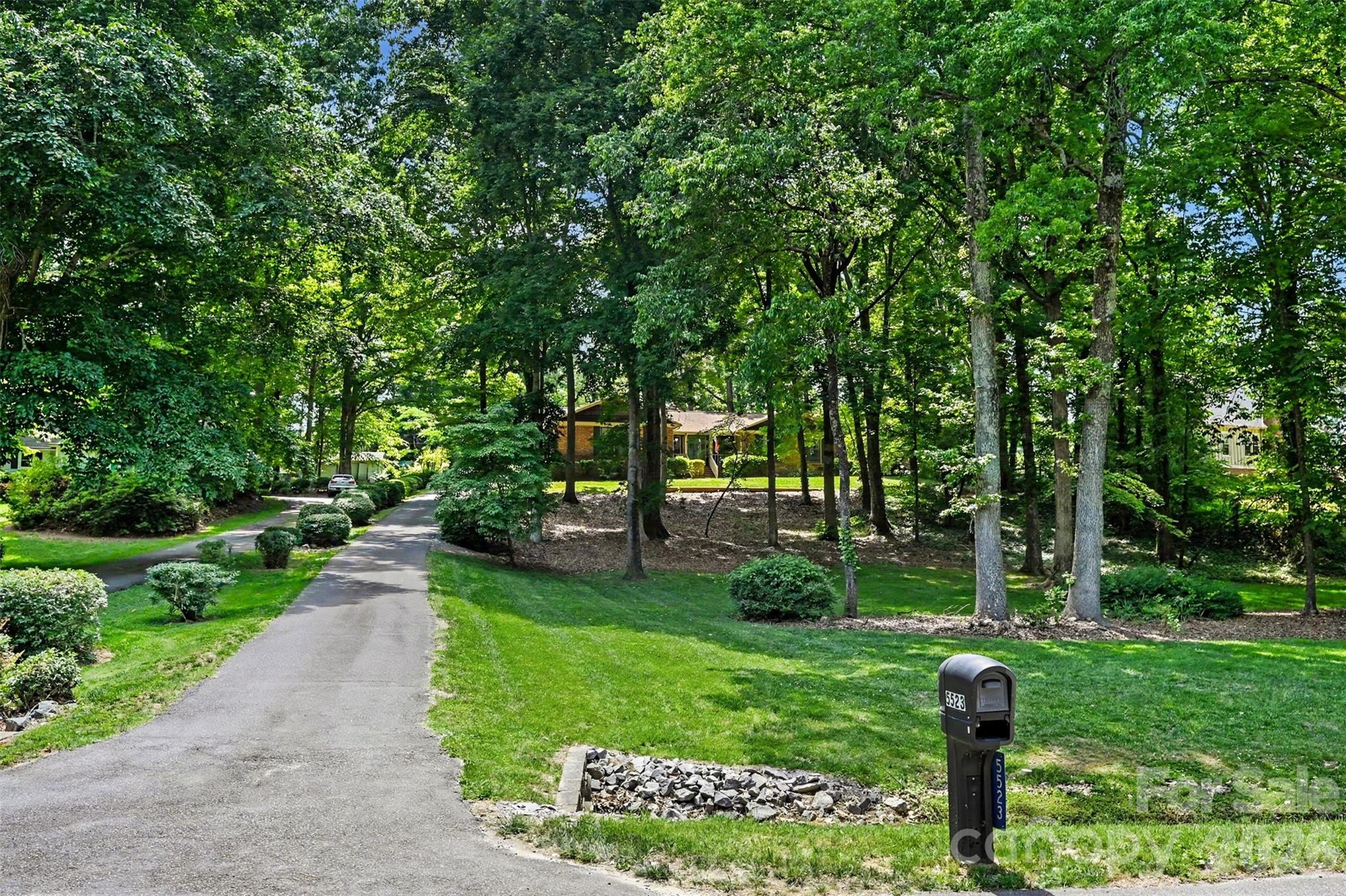 5523 Beaver Dam Lane