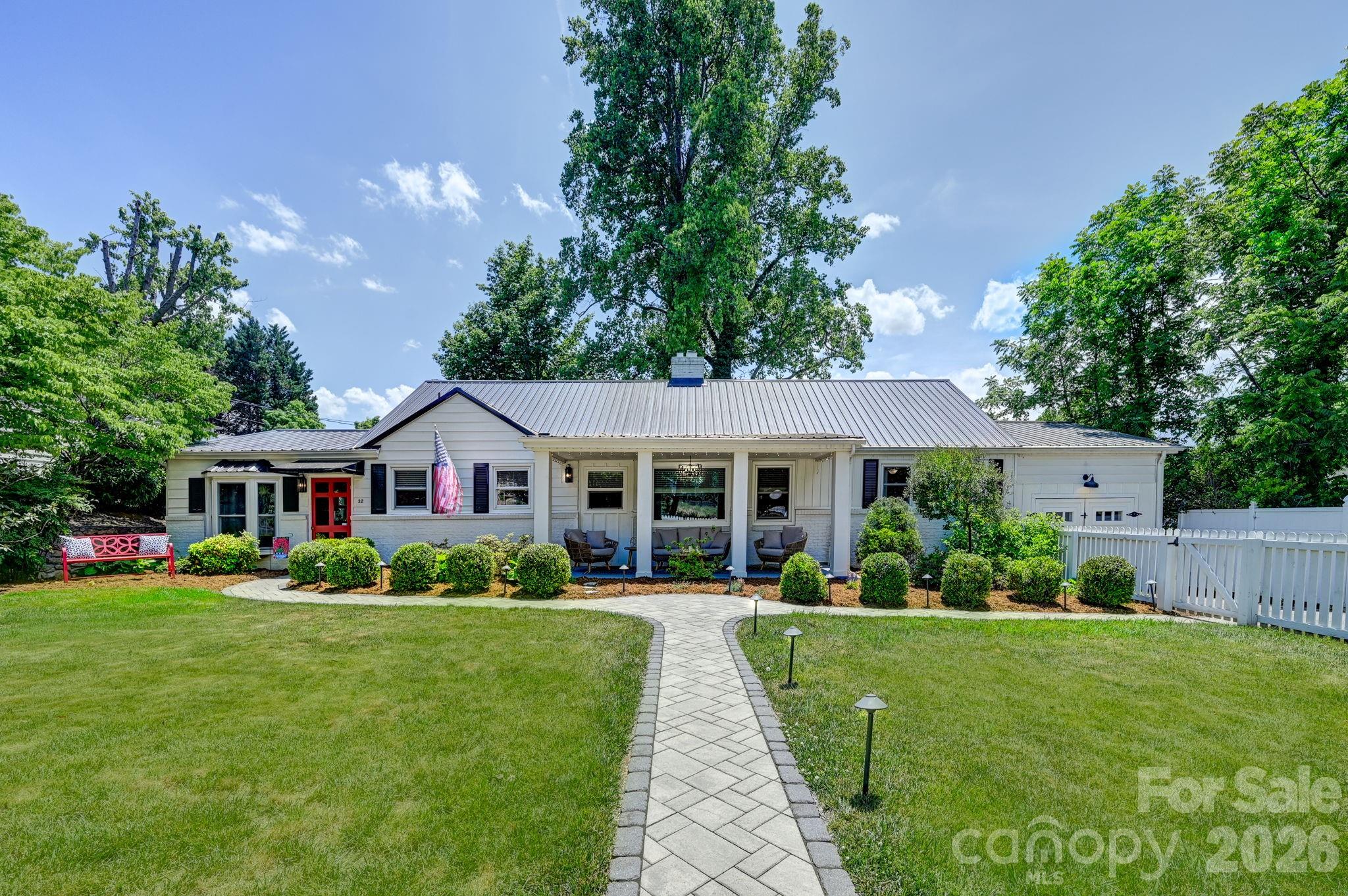 32 Central Avenue