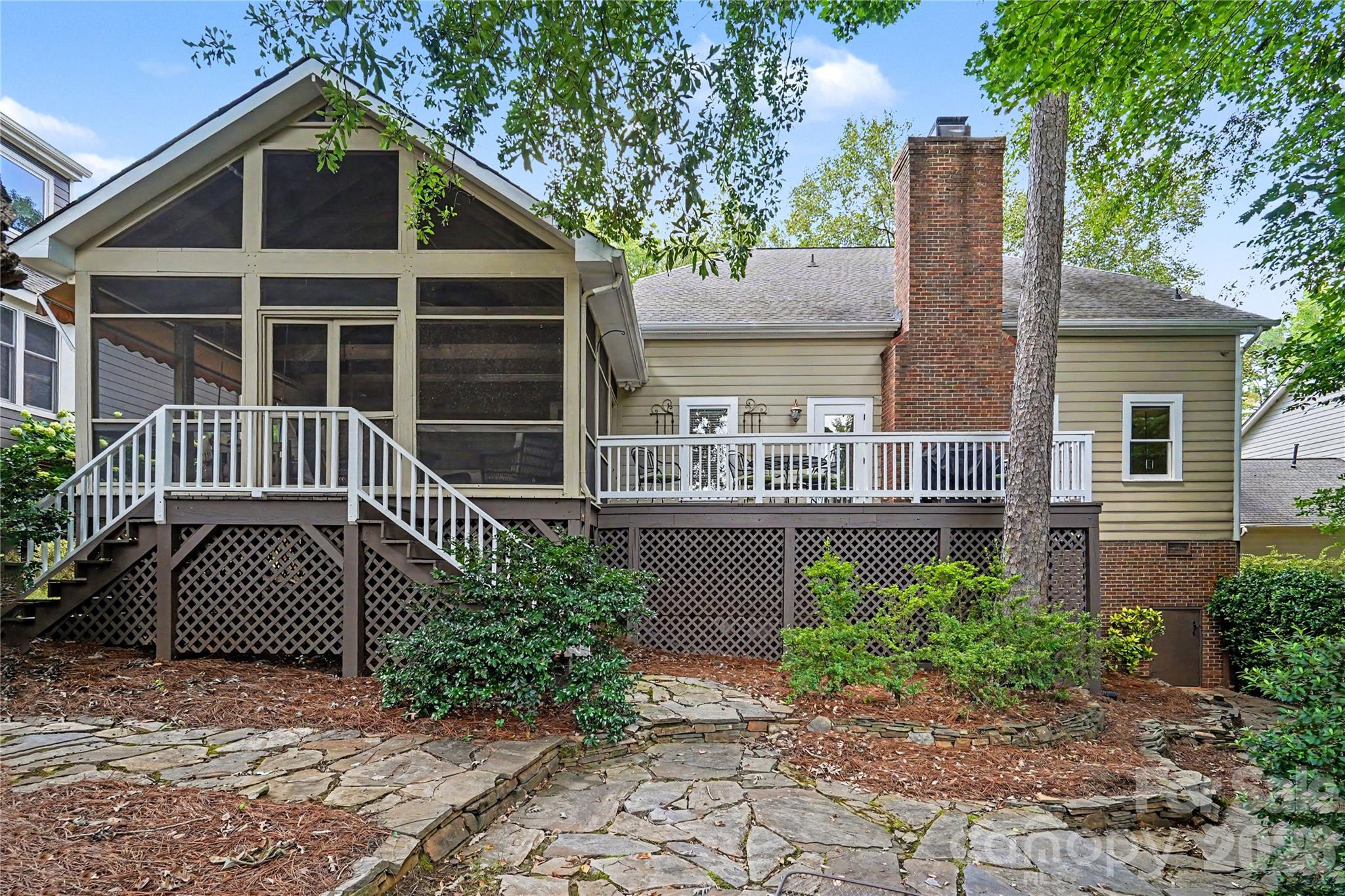 6419 Scarlet Oak Lane