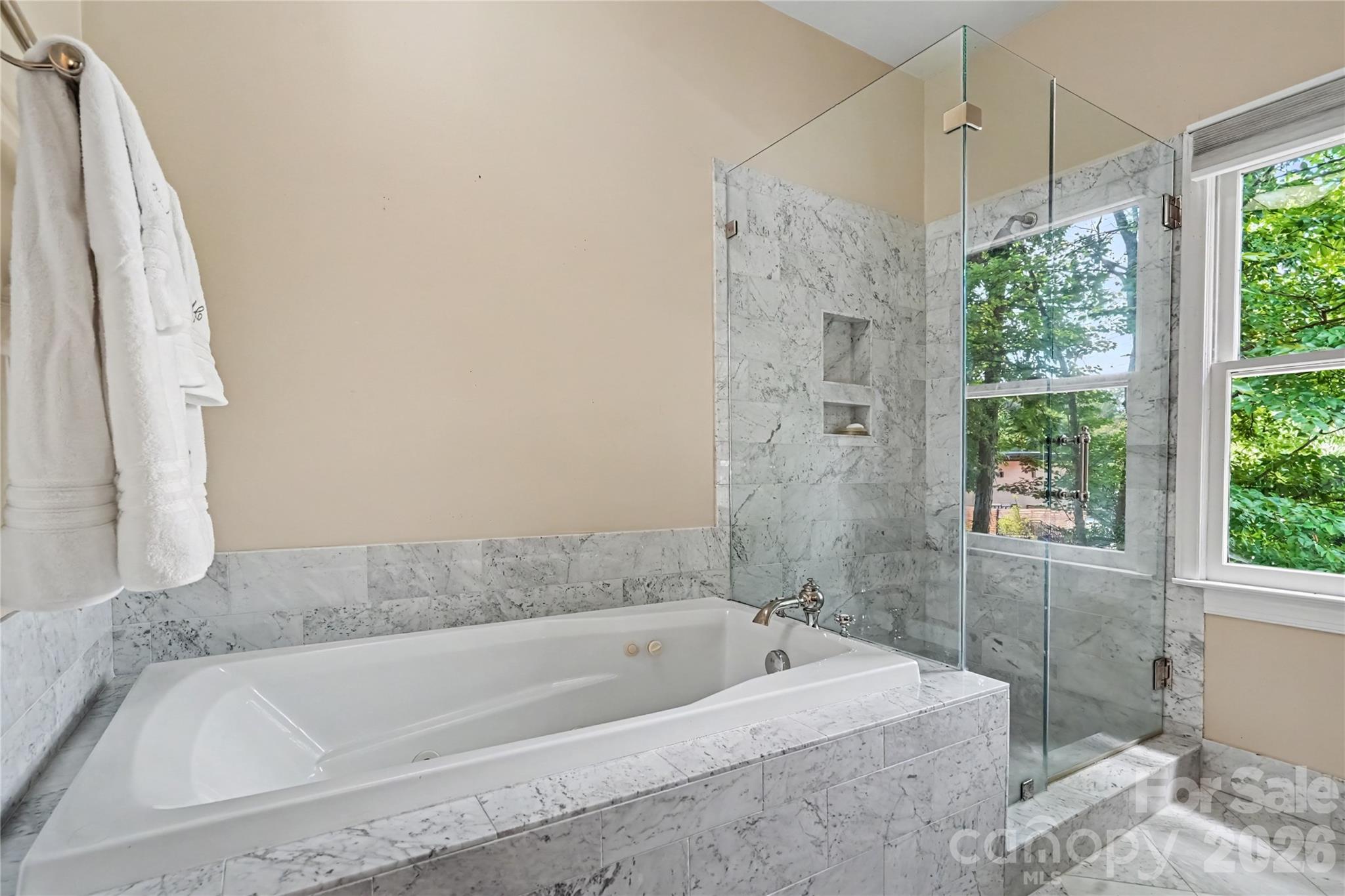 6419 Scarlet Oak Lane