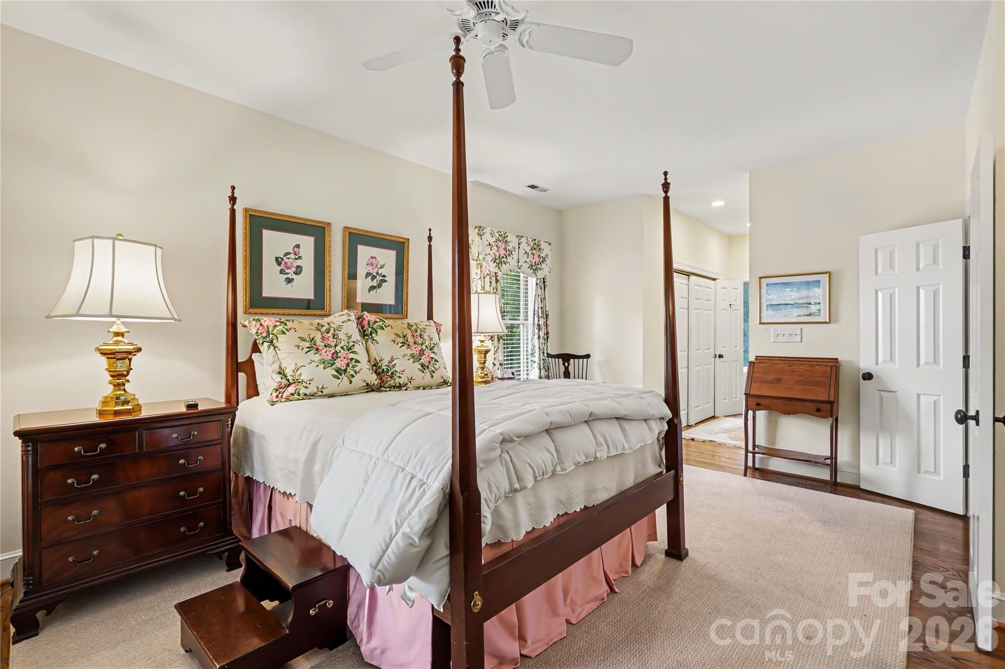 6419 Scarlet Oak Lane