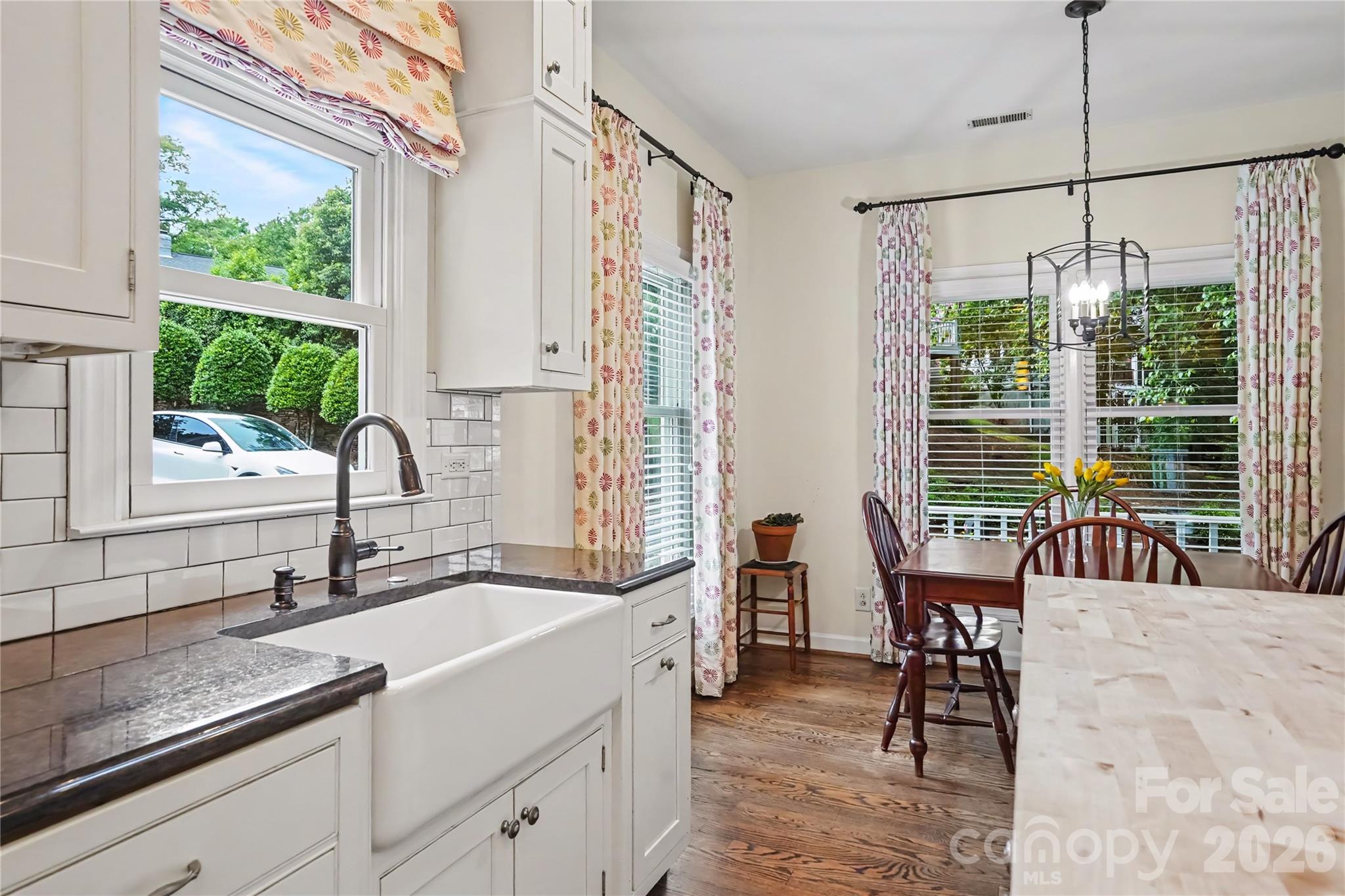 6419 Scarlet Oak Lane