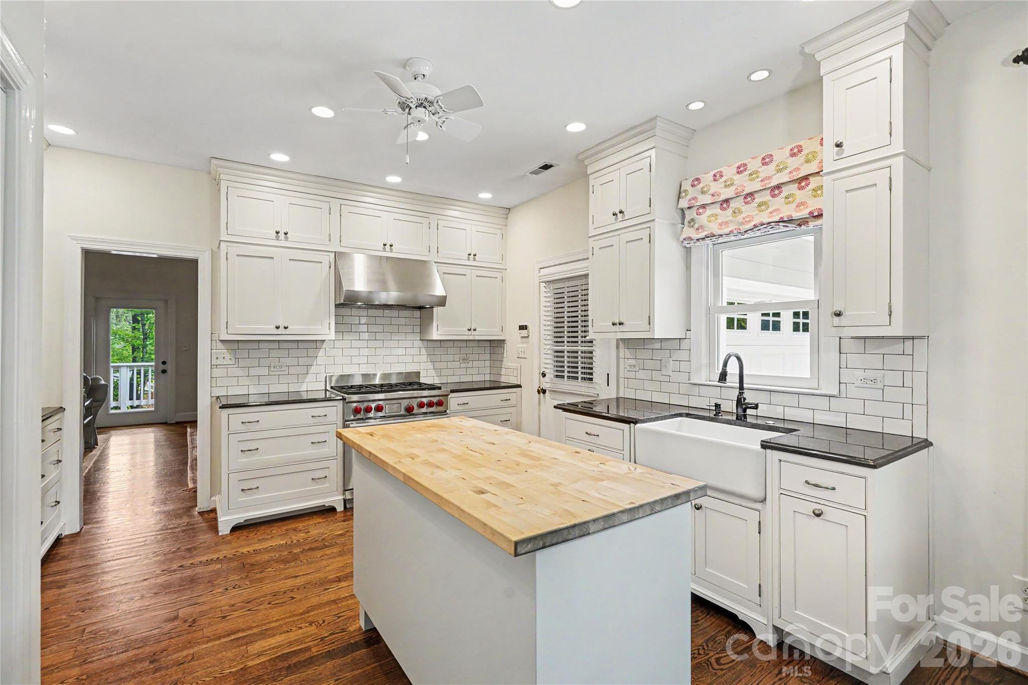 6419 Scarlet Oak Lane