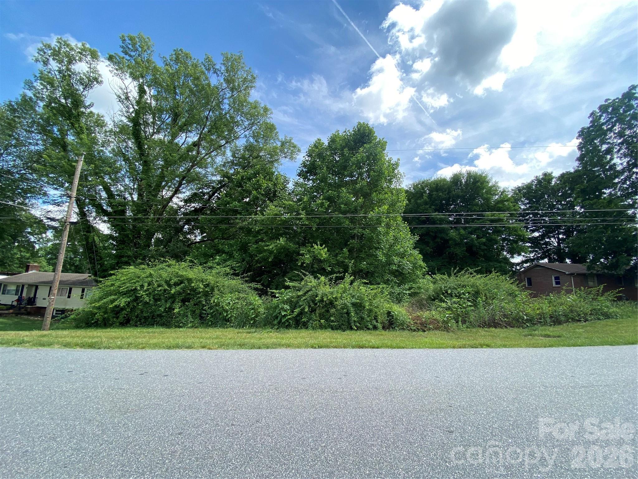 2061 COLONIAL Lane Unit: 17/E