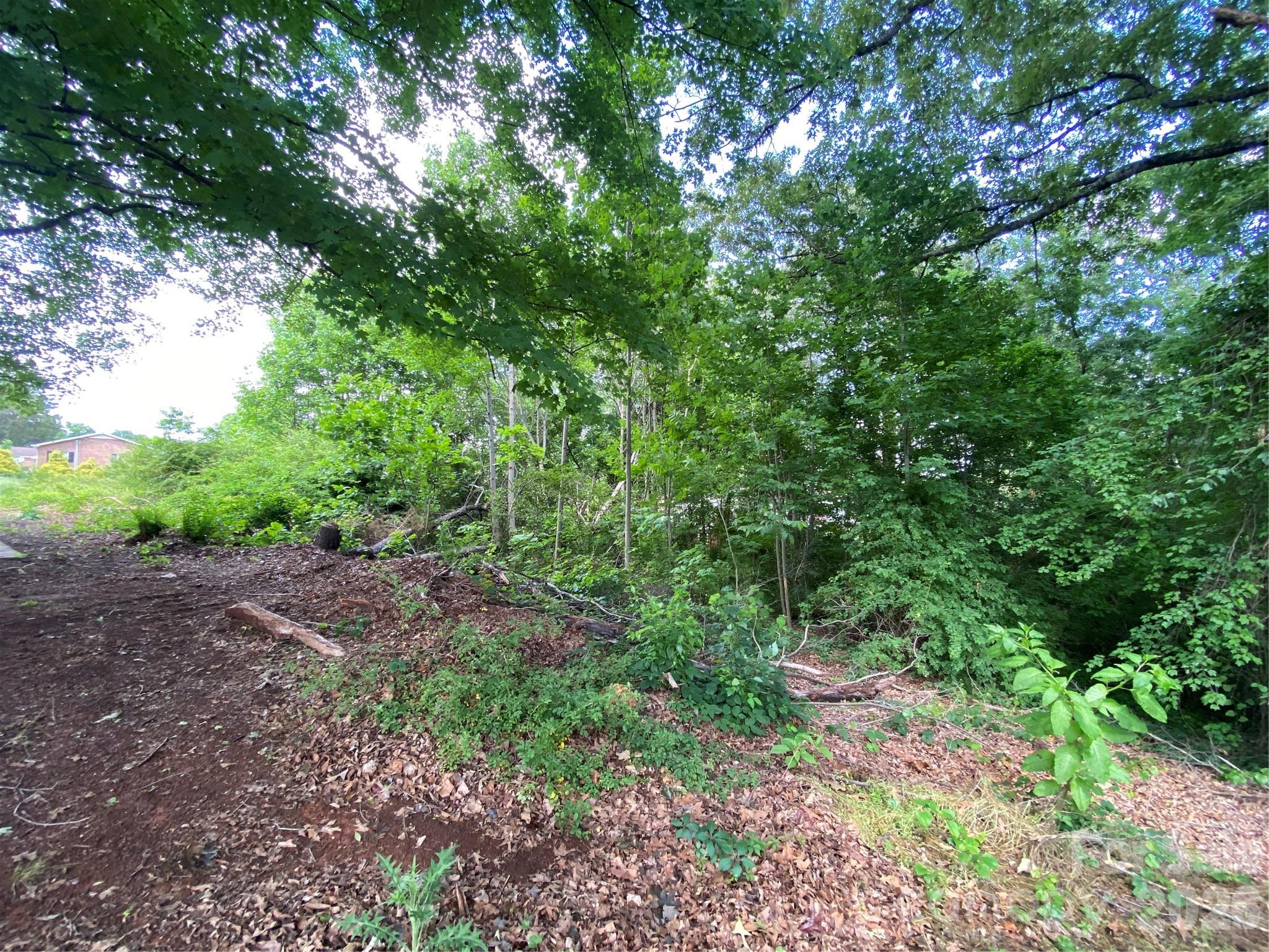 2061 COLONIAL Lane Unit: 17/E