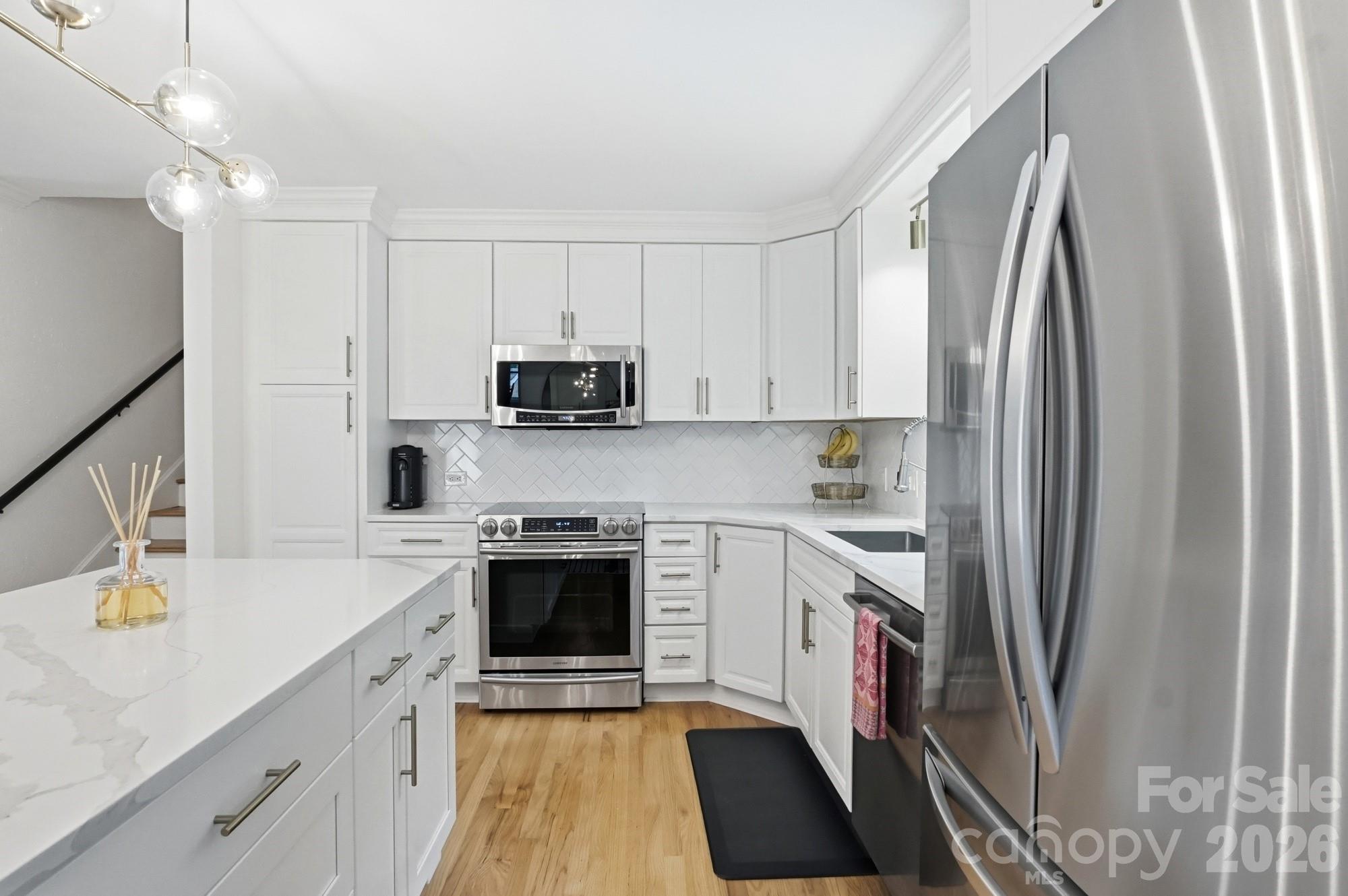 824 Riverwood Road