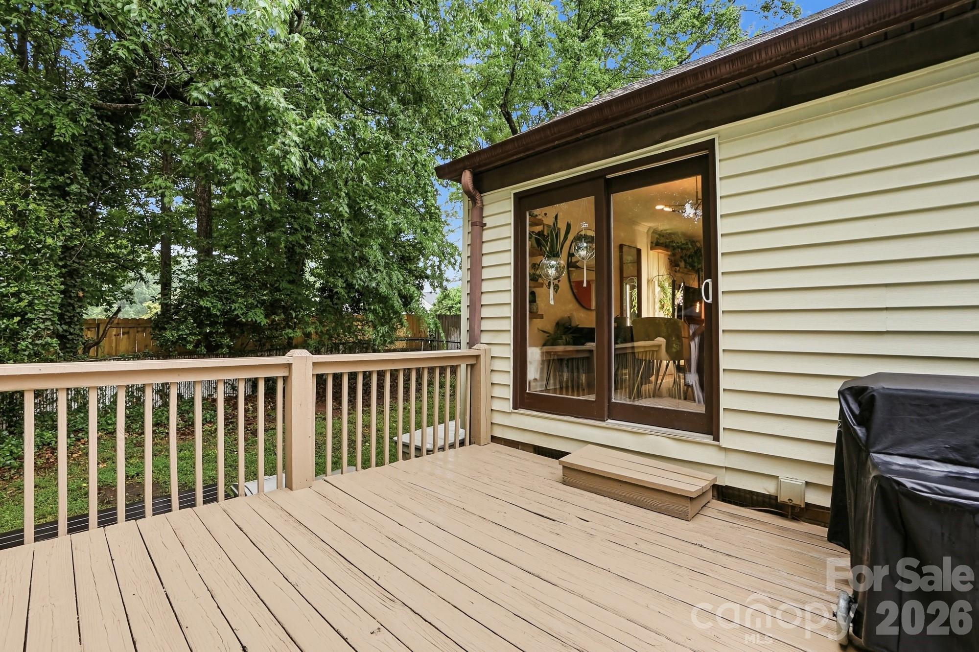 824 Riverwood Road