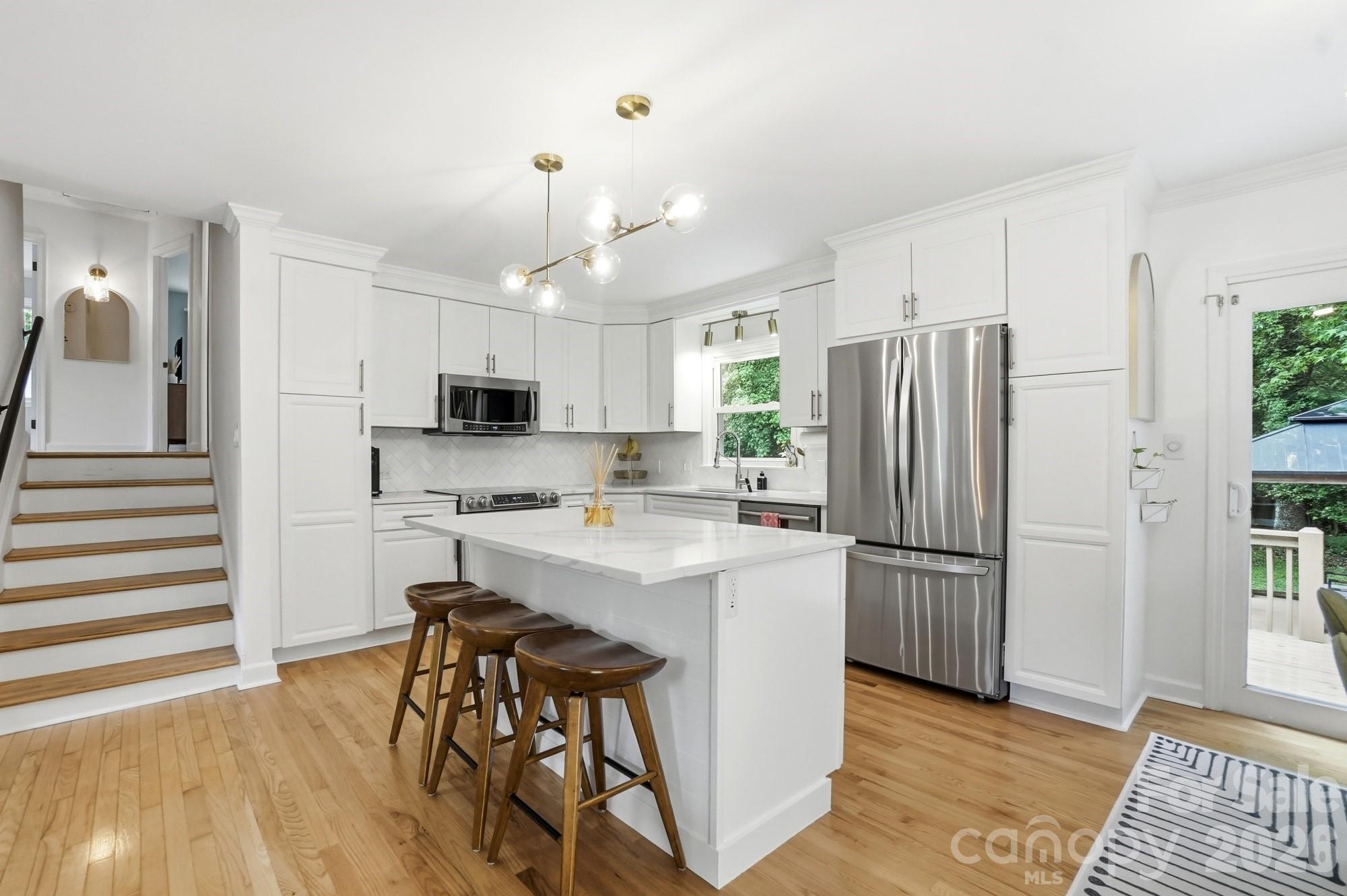 824 Riverwood Road