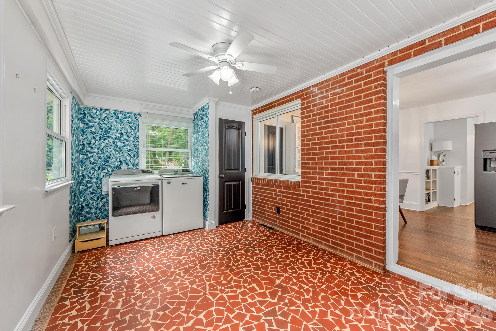 3227 Driftwood Drive