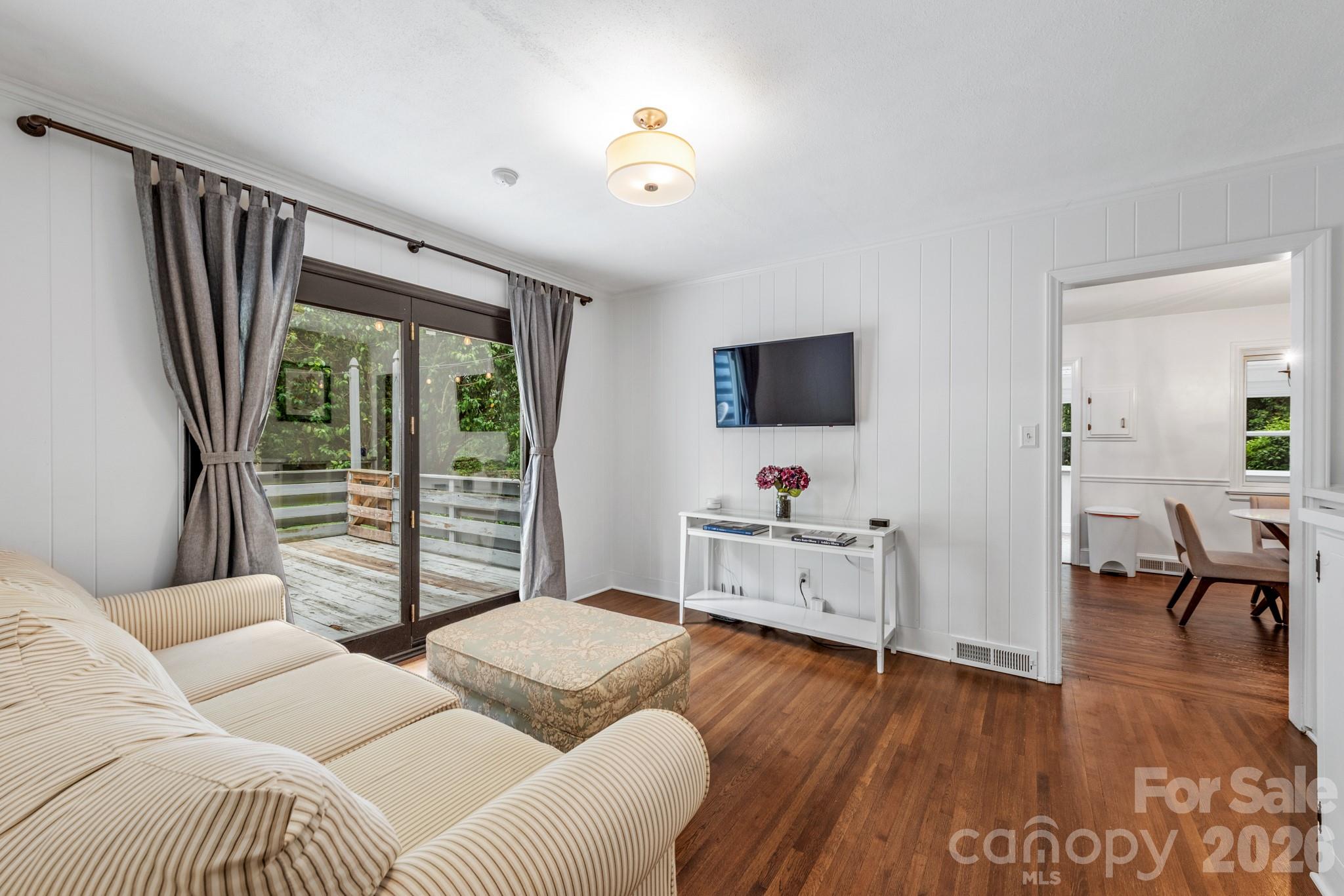 3227 Driftwood Drive