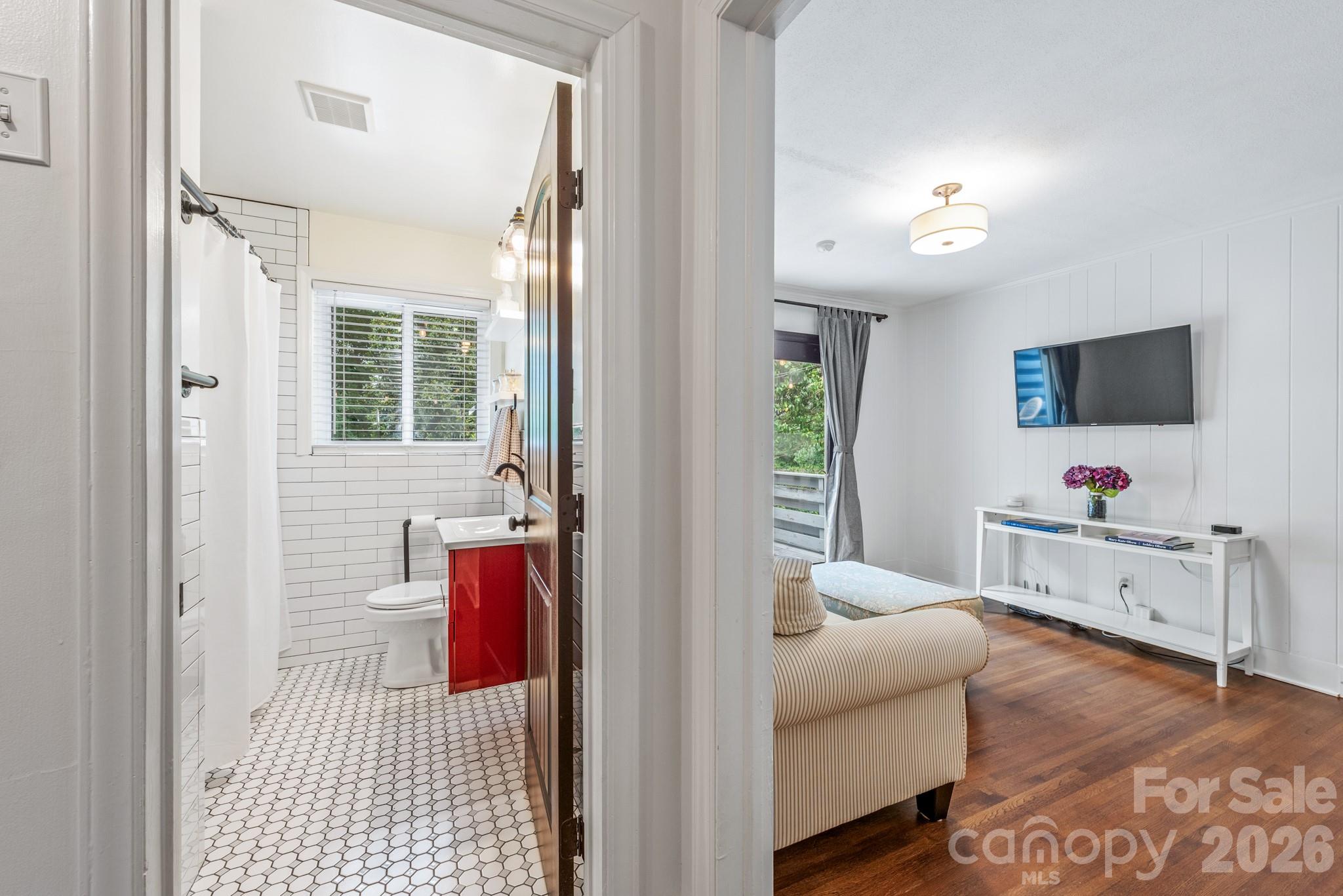 3227 Driftwood Drive