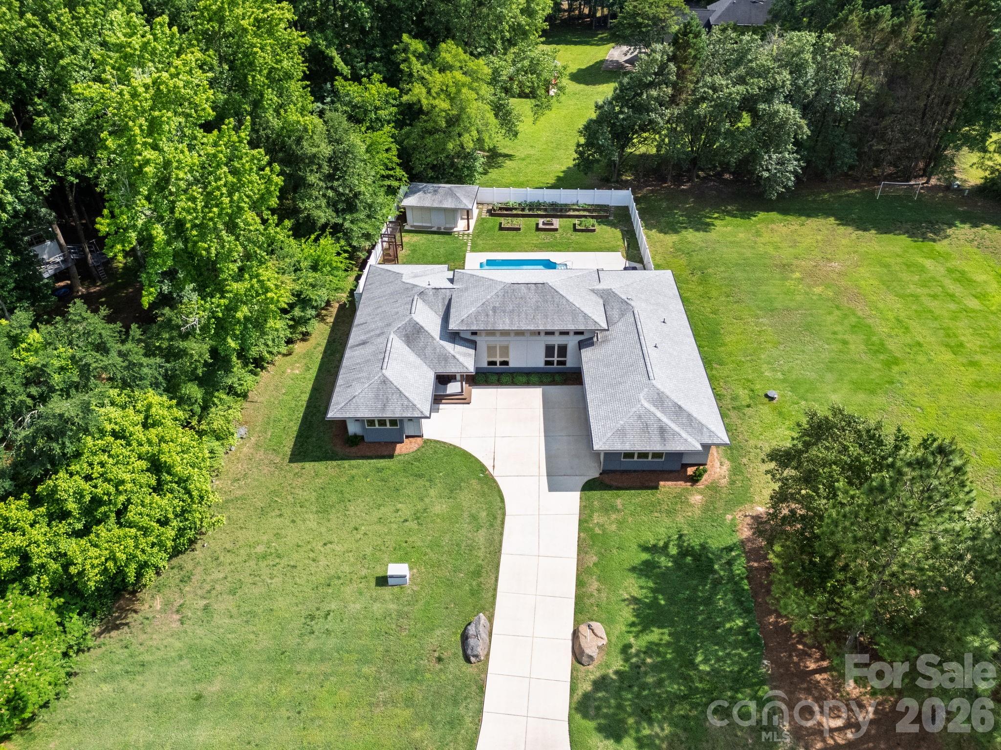 439 Cottonfield Circle