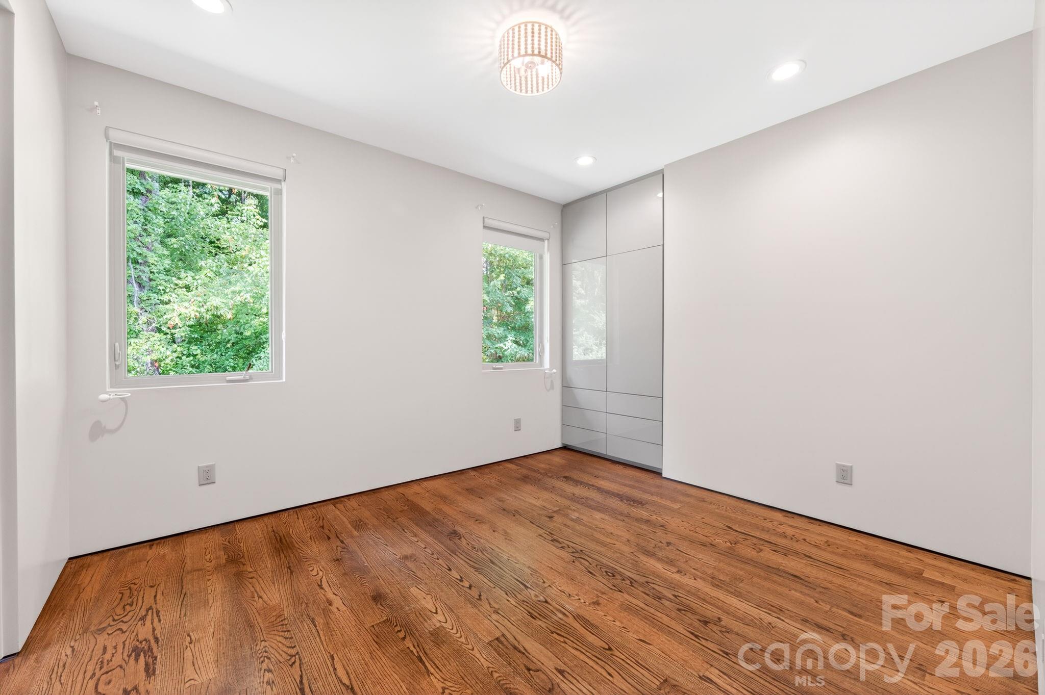 439 Cottonfield Circle