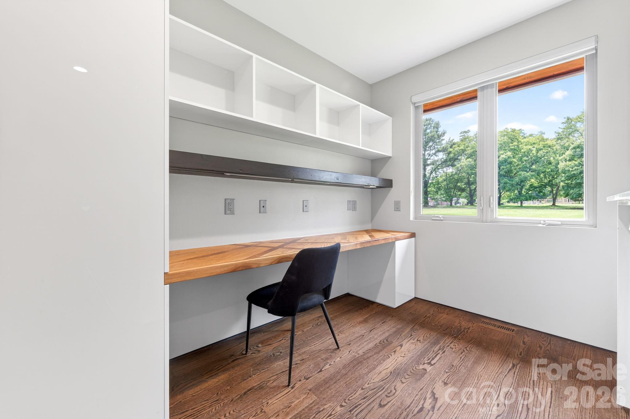439 Cottonfield Circle