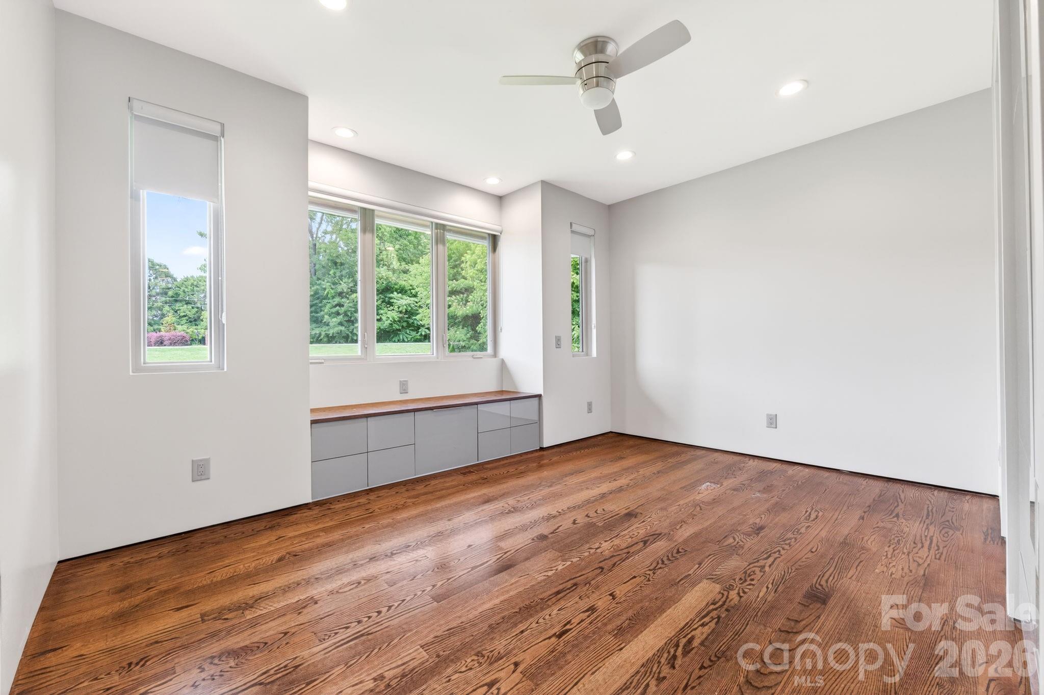439 Cottonfield Circle