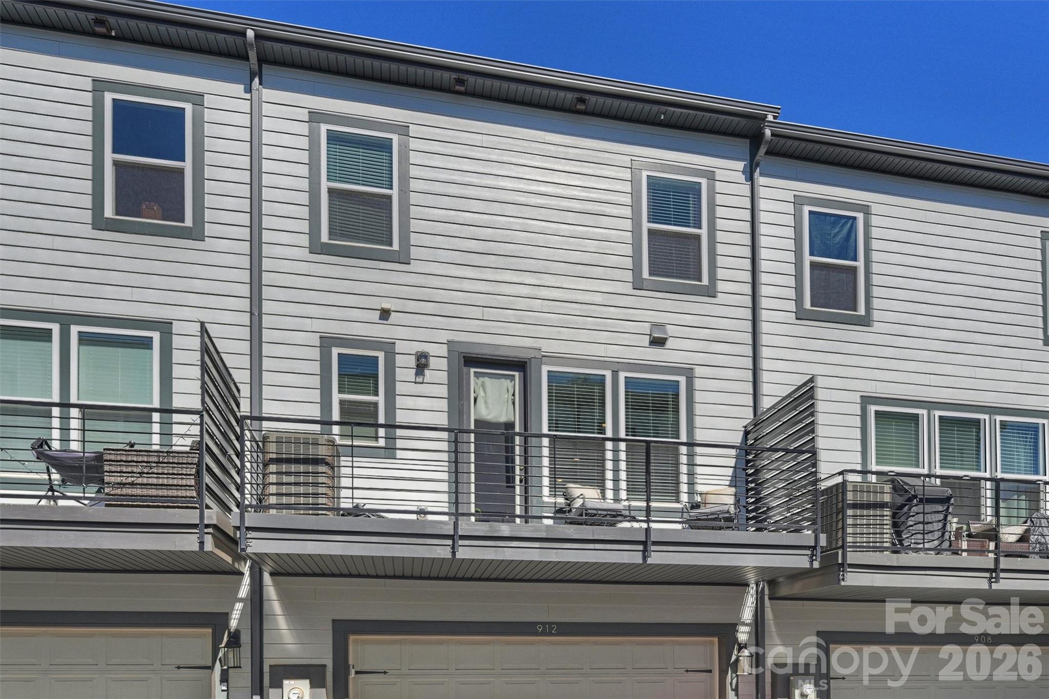 912 Mary Max Drive