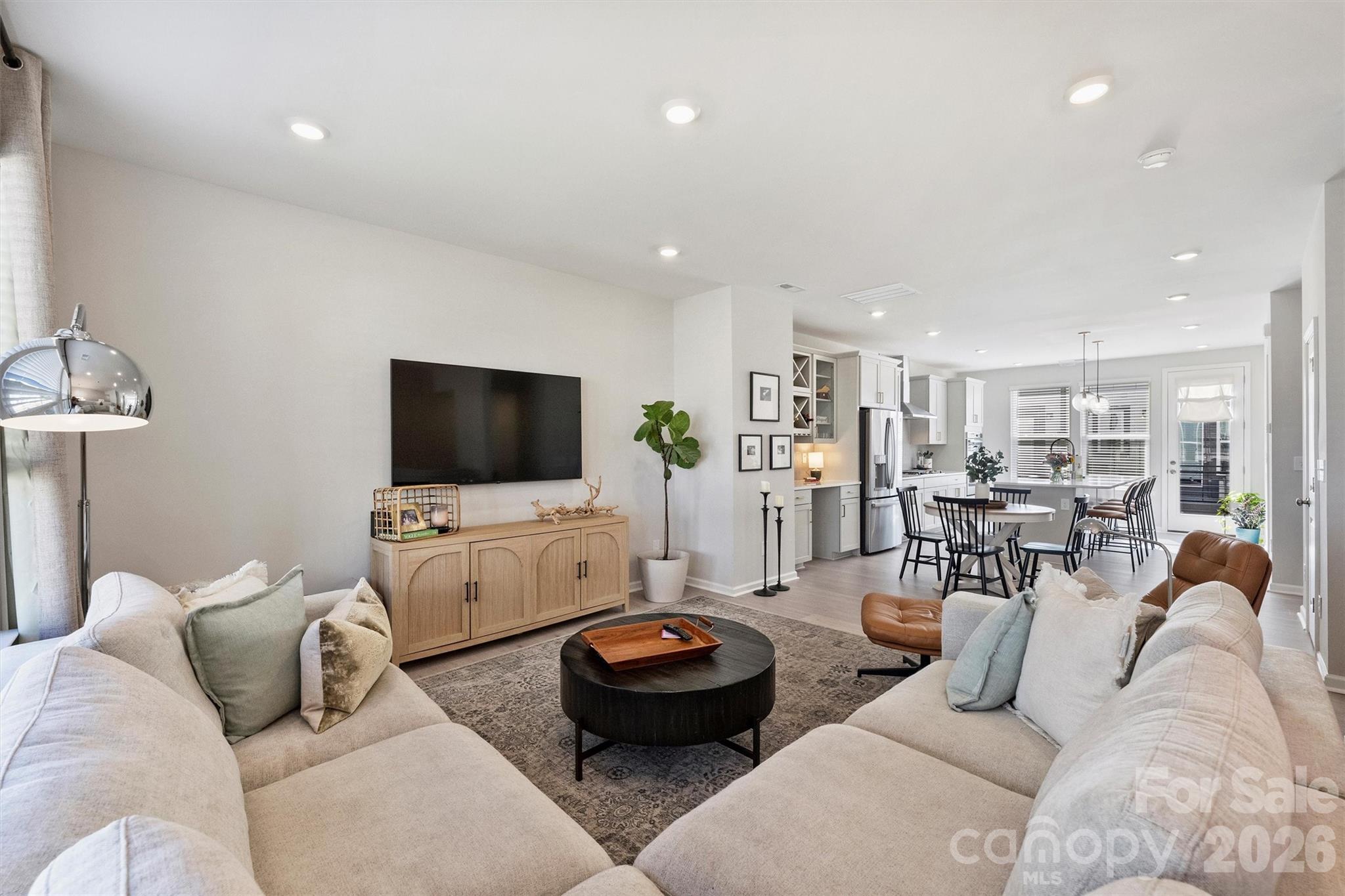 912 Mary Max Drive