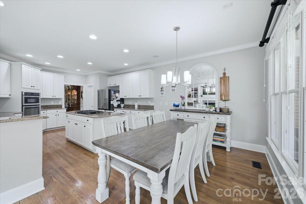12665 Lindrick Lane