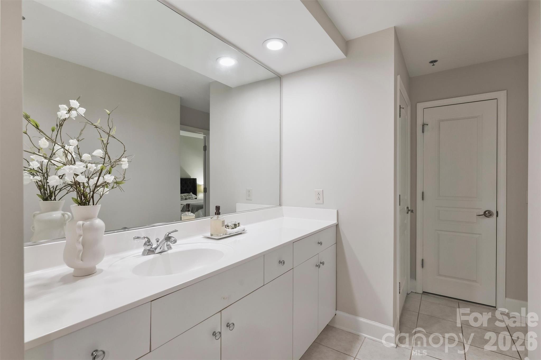 1320 Fillmore Avenue Unit: 107
