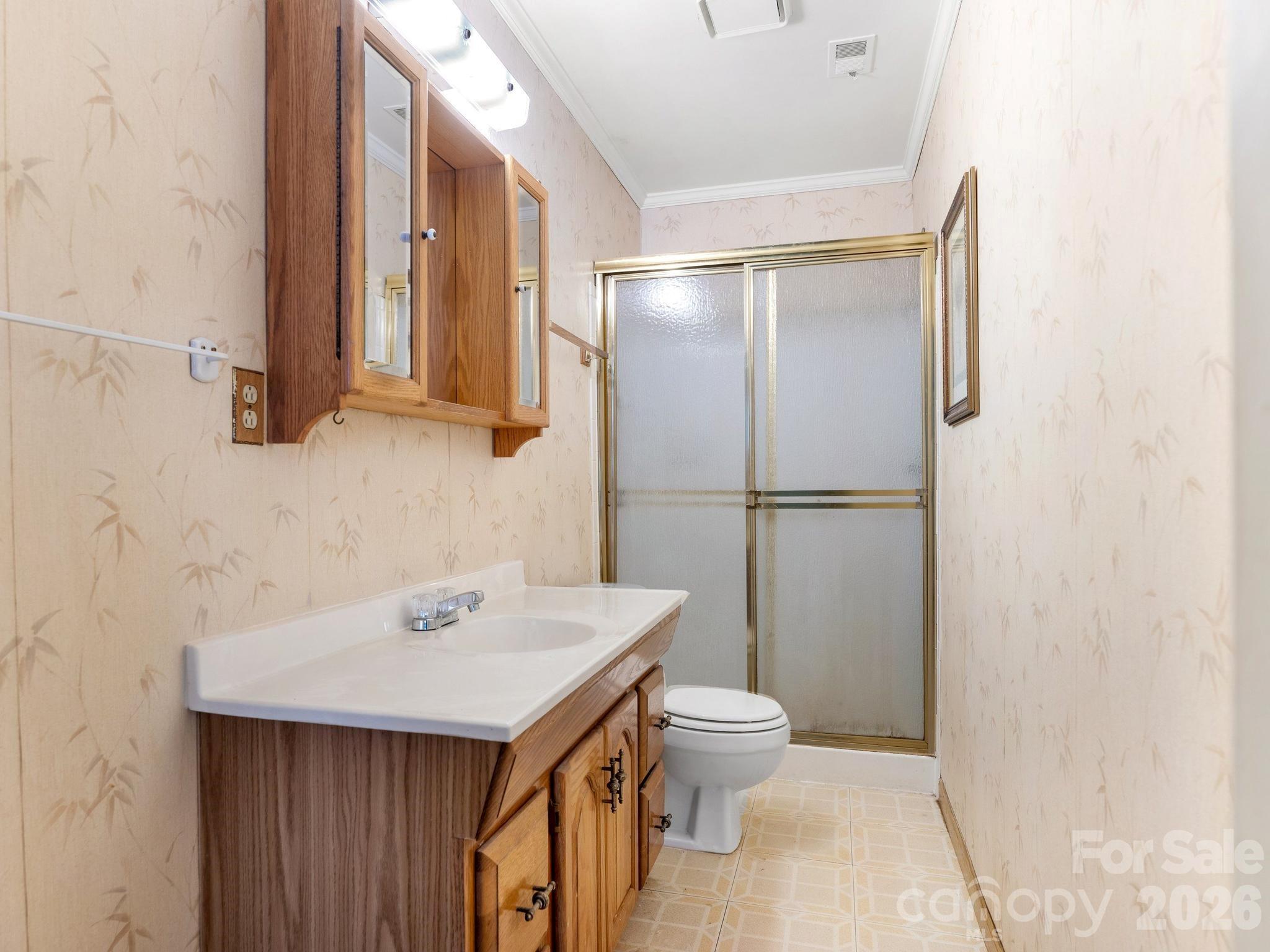 6534 Rollingridge Drive
