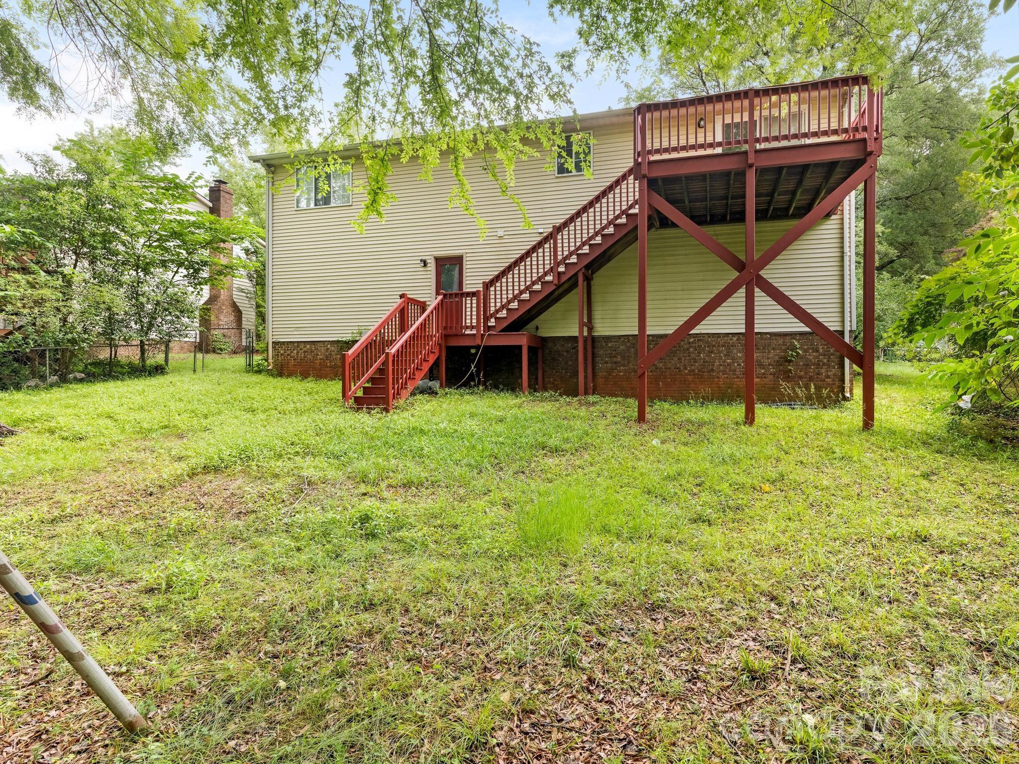 6534 Rollingridge Drive