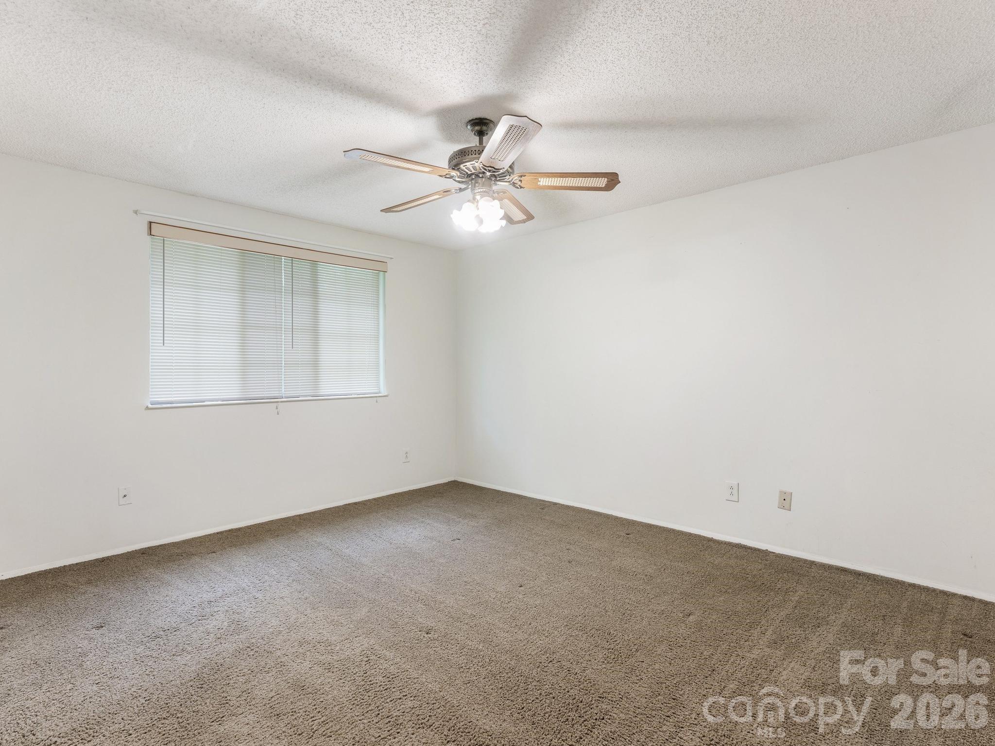 6534 Rollingridge Drive