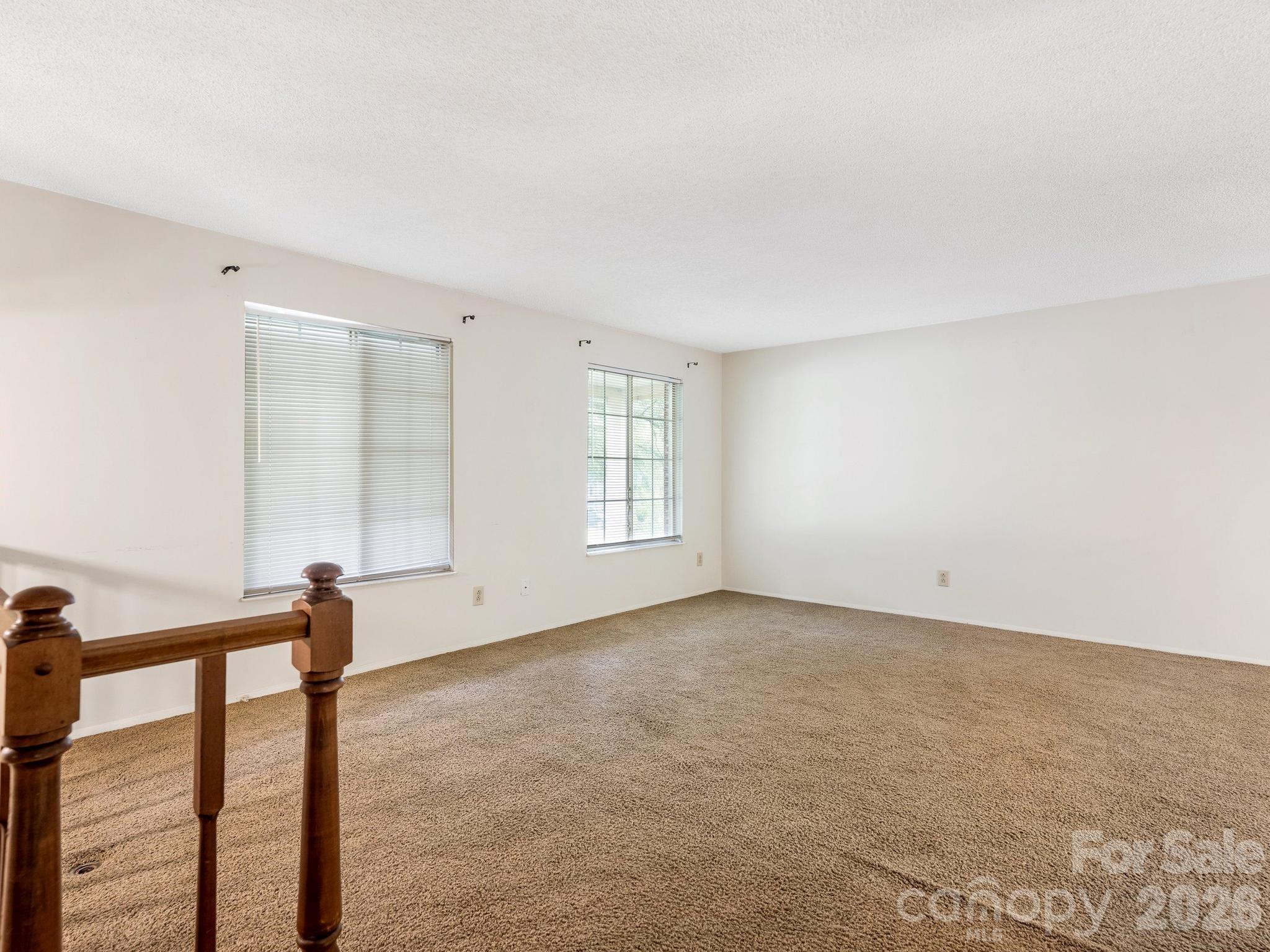 6534 Rollingridge Drive