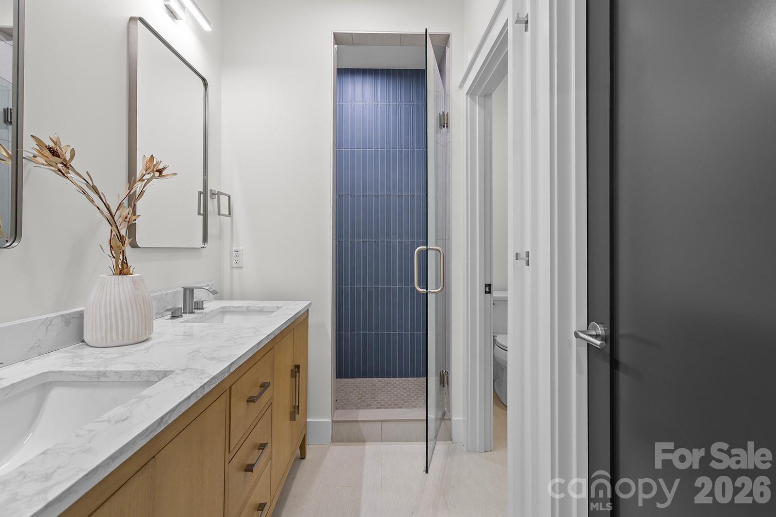 121 Laurel Loop