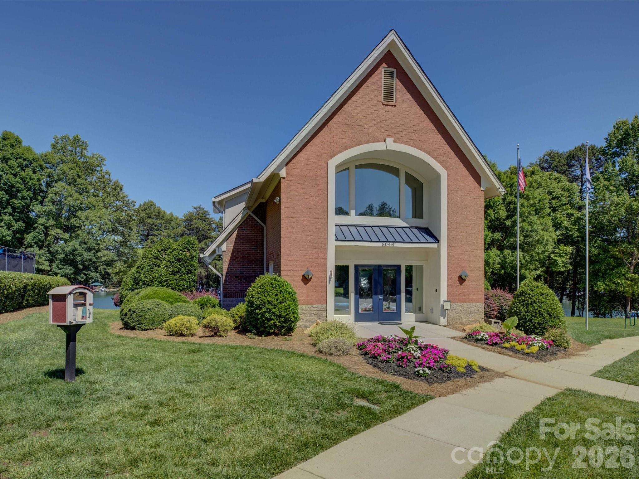 3912 Lake Spring Cove Court
