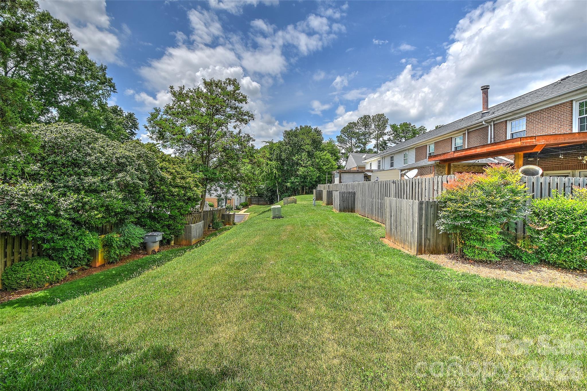 8333 Knights Bridge Road