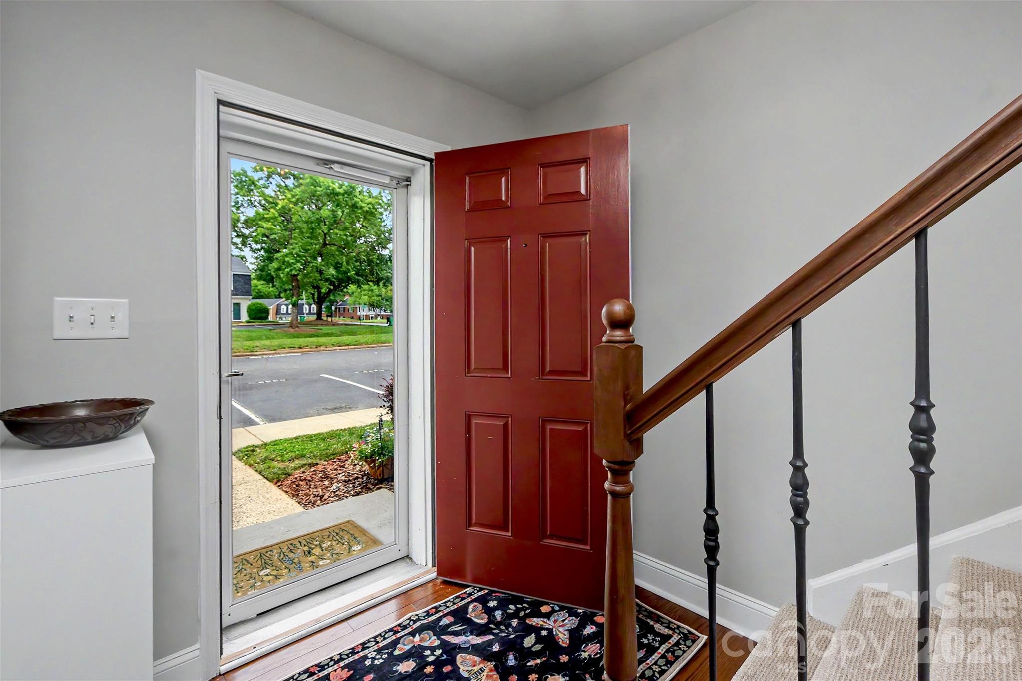 8333 Knights Bridge Road
