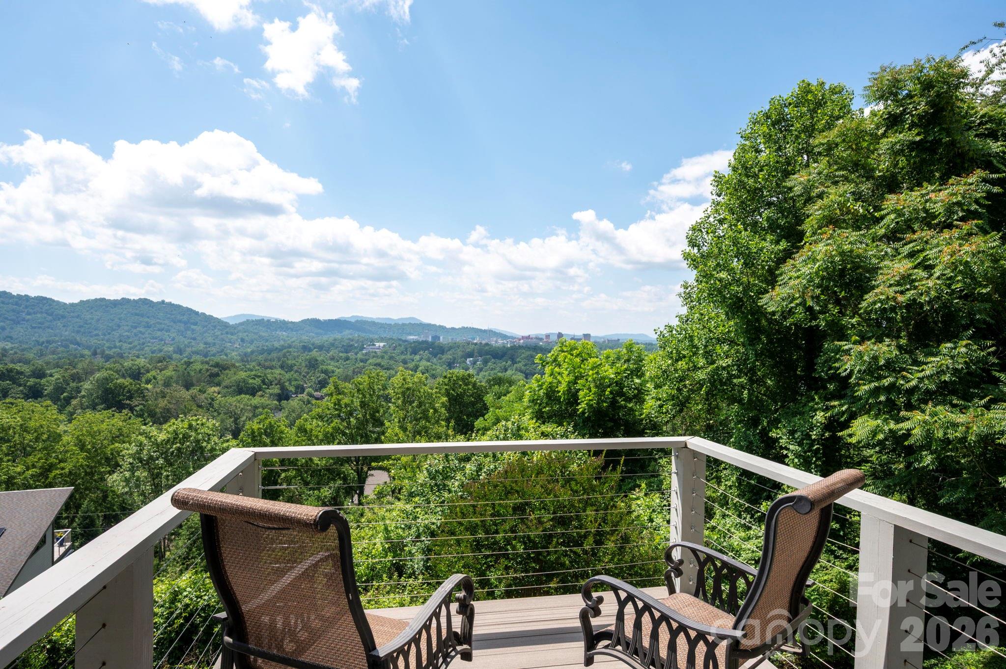 38 Lookout Road