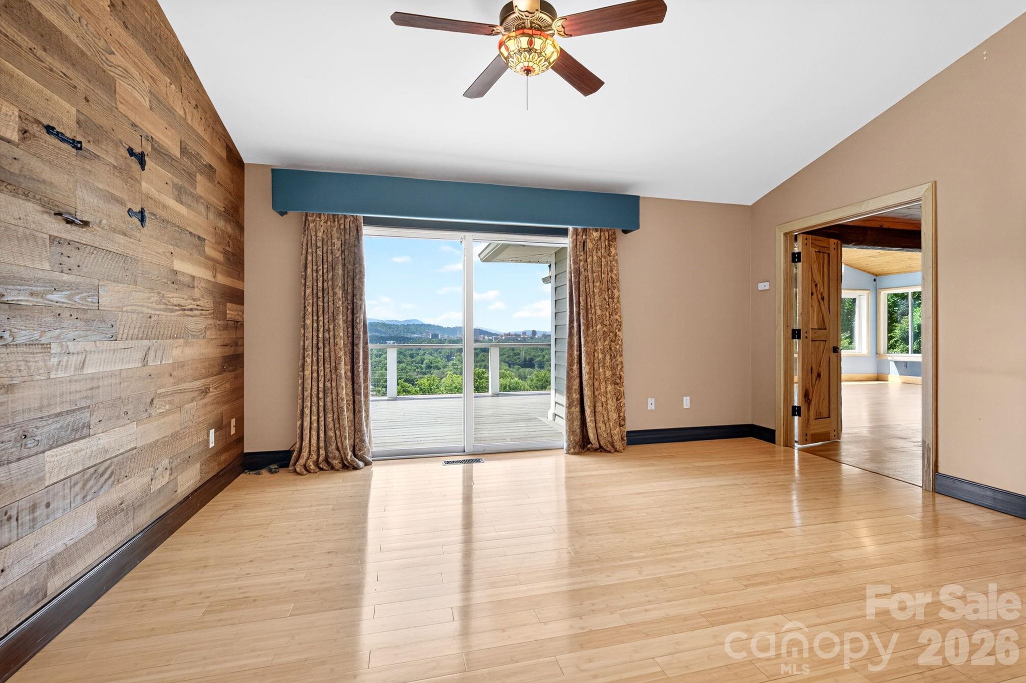 38 Lookout Road