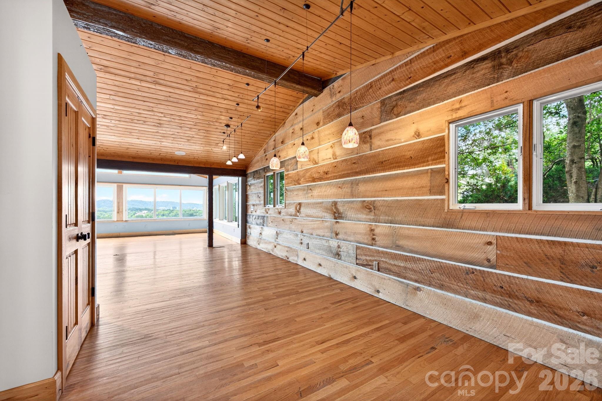 38 Lookout Road
