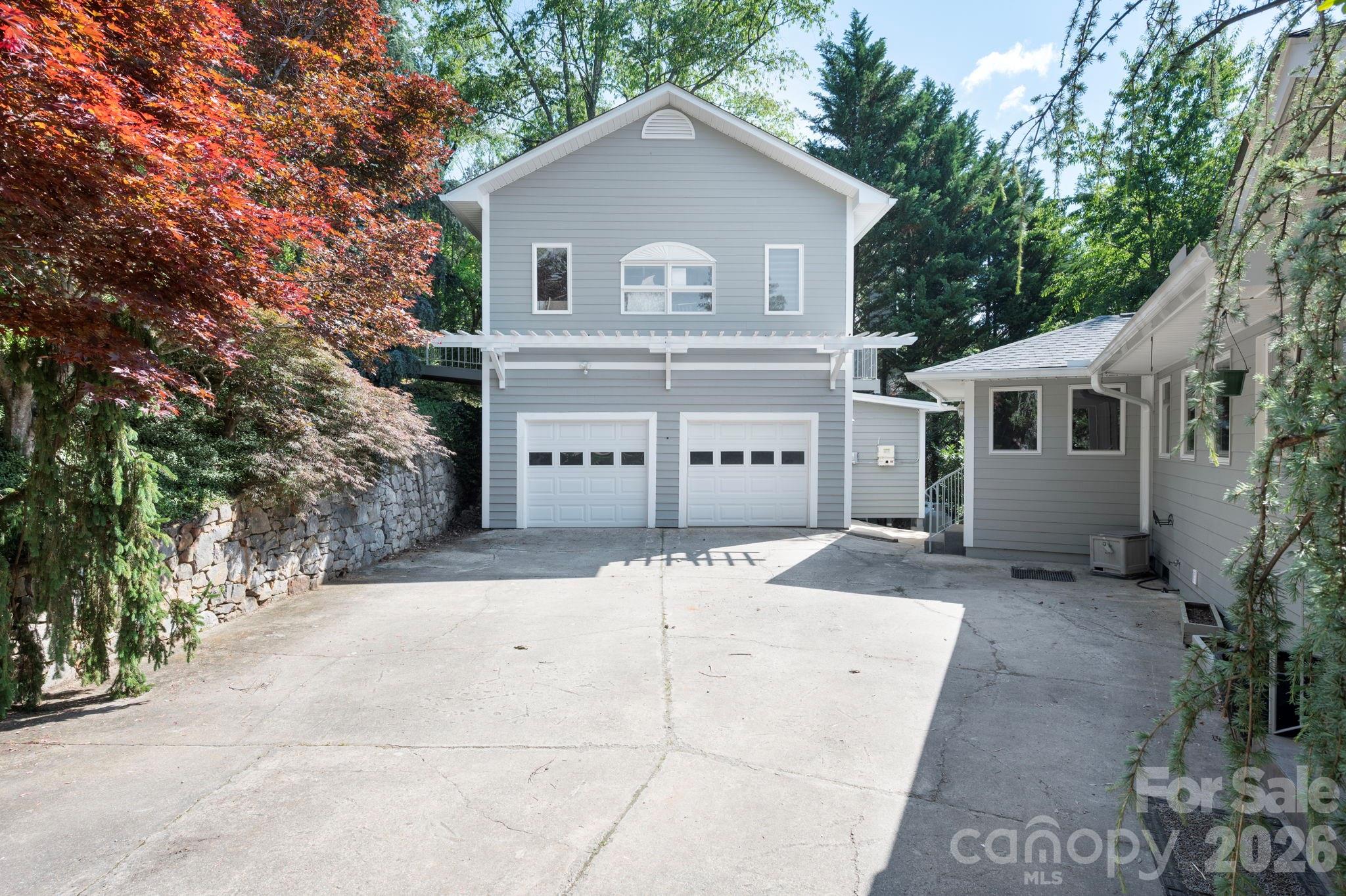 38 Lookout Road