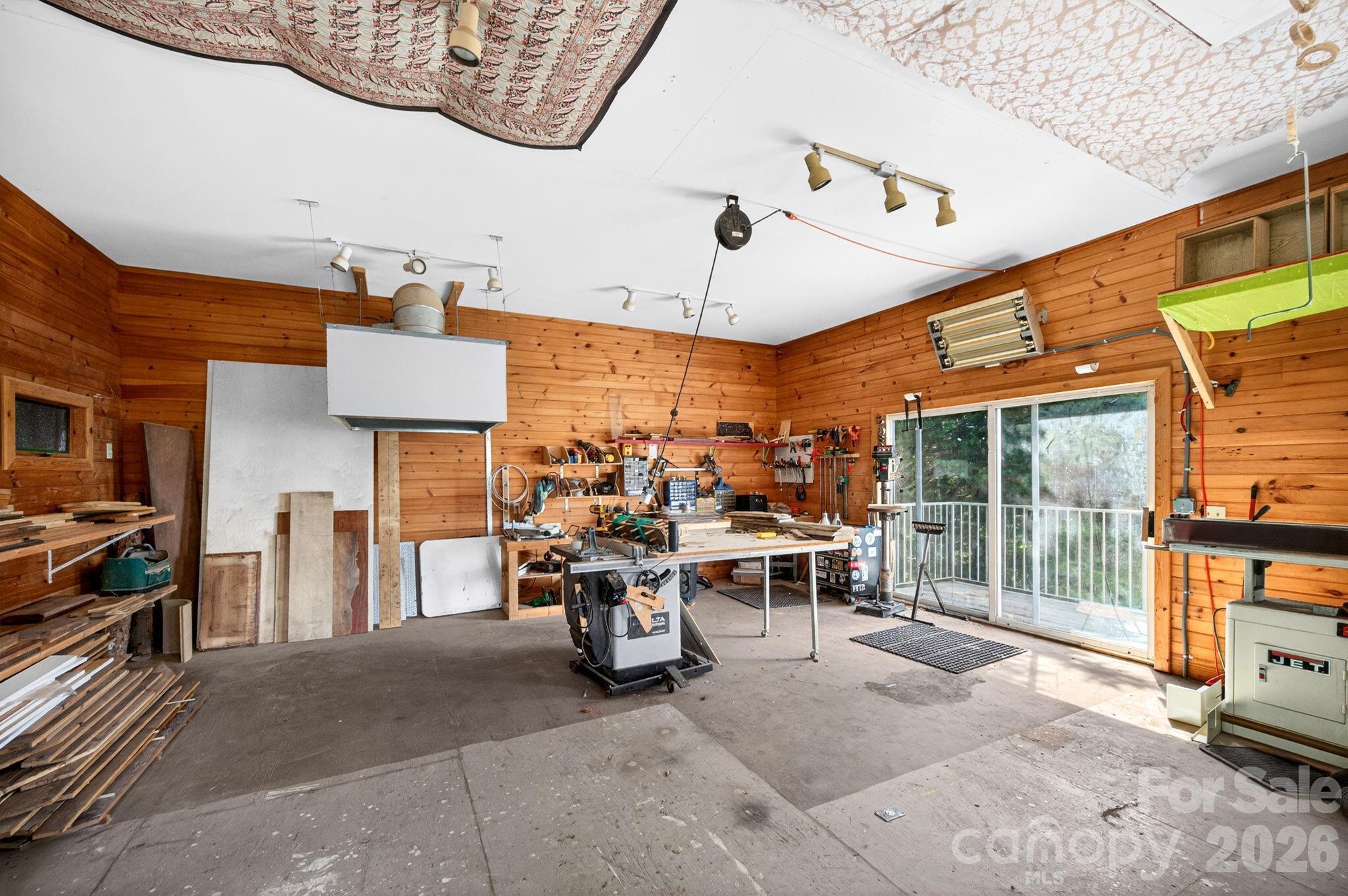 38 Lookout Road