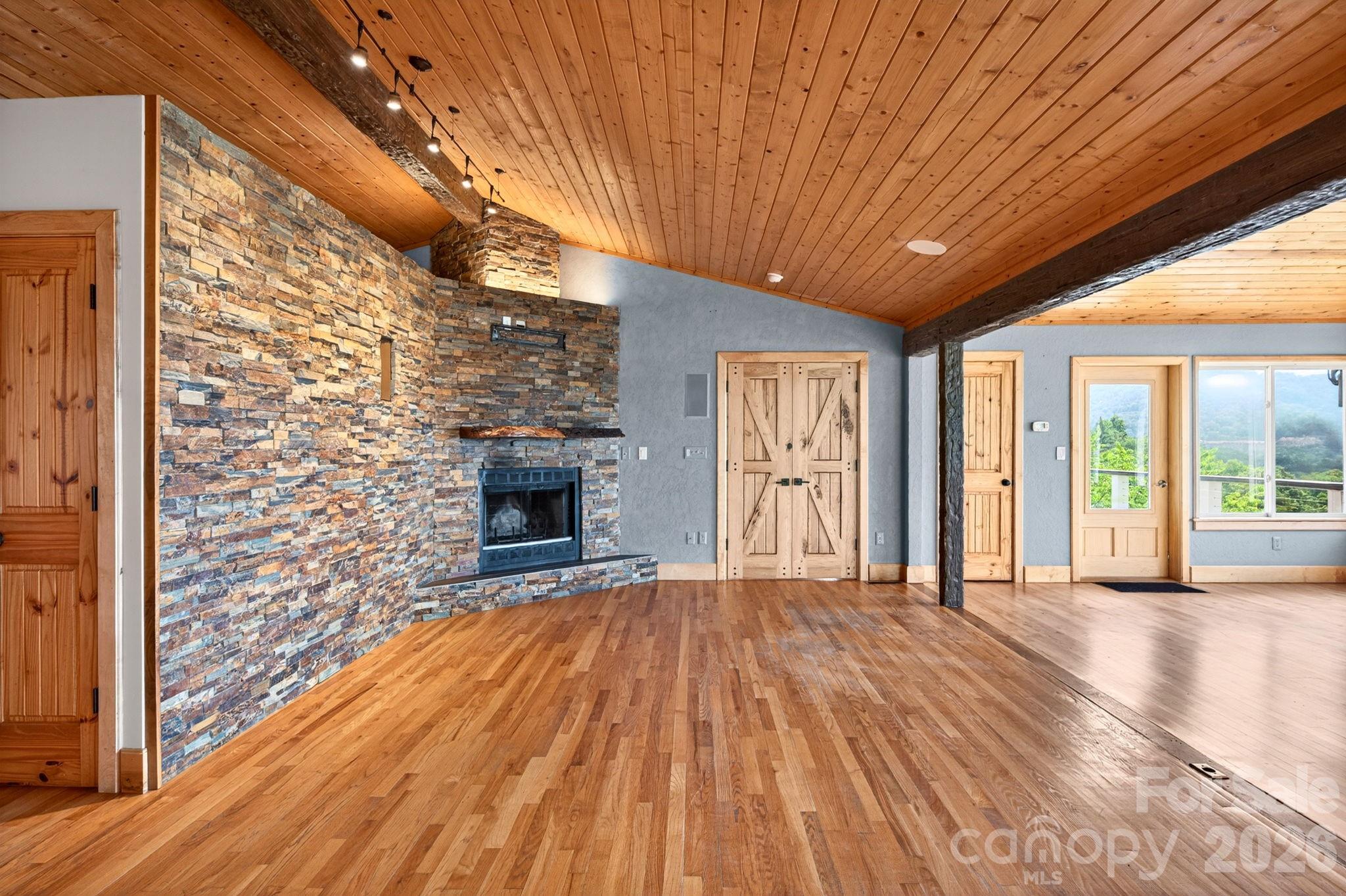 38 Lookout Road
