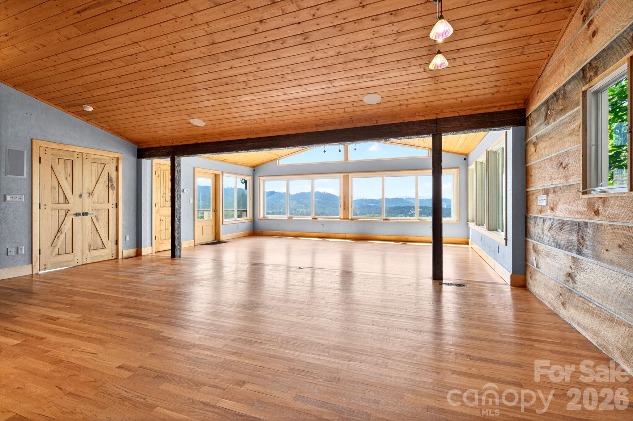38 Lookout Road