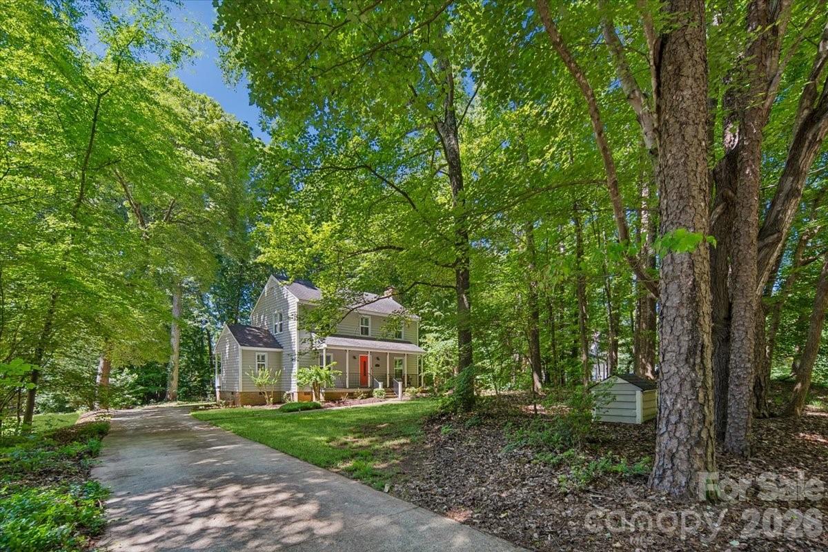 14004 Maple Hollow Lane