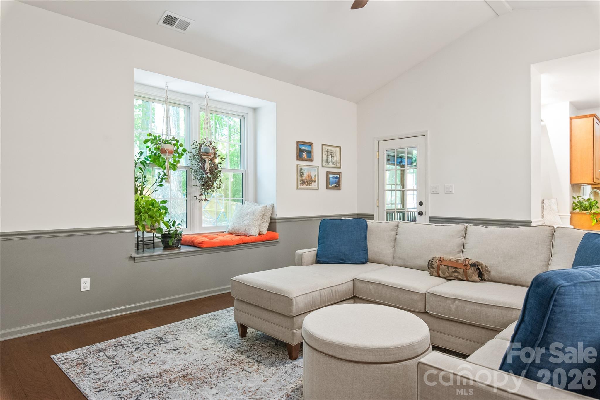 2908 Seton Drive
