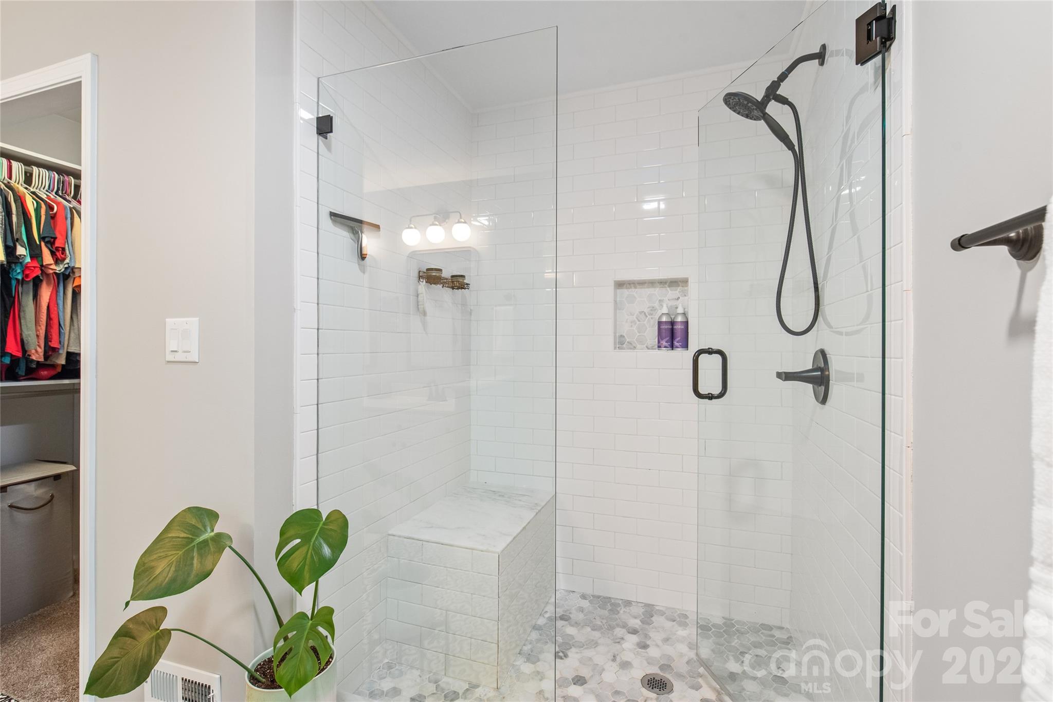 2908 Seton Drive