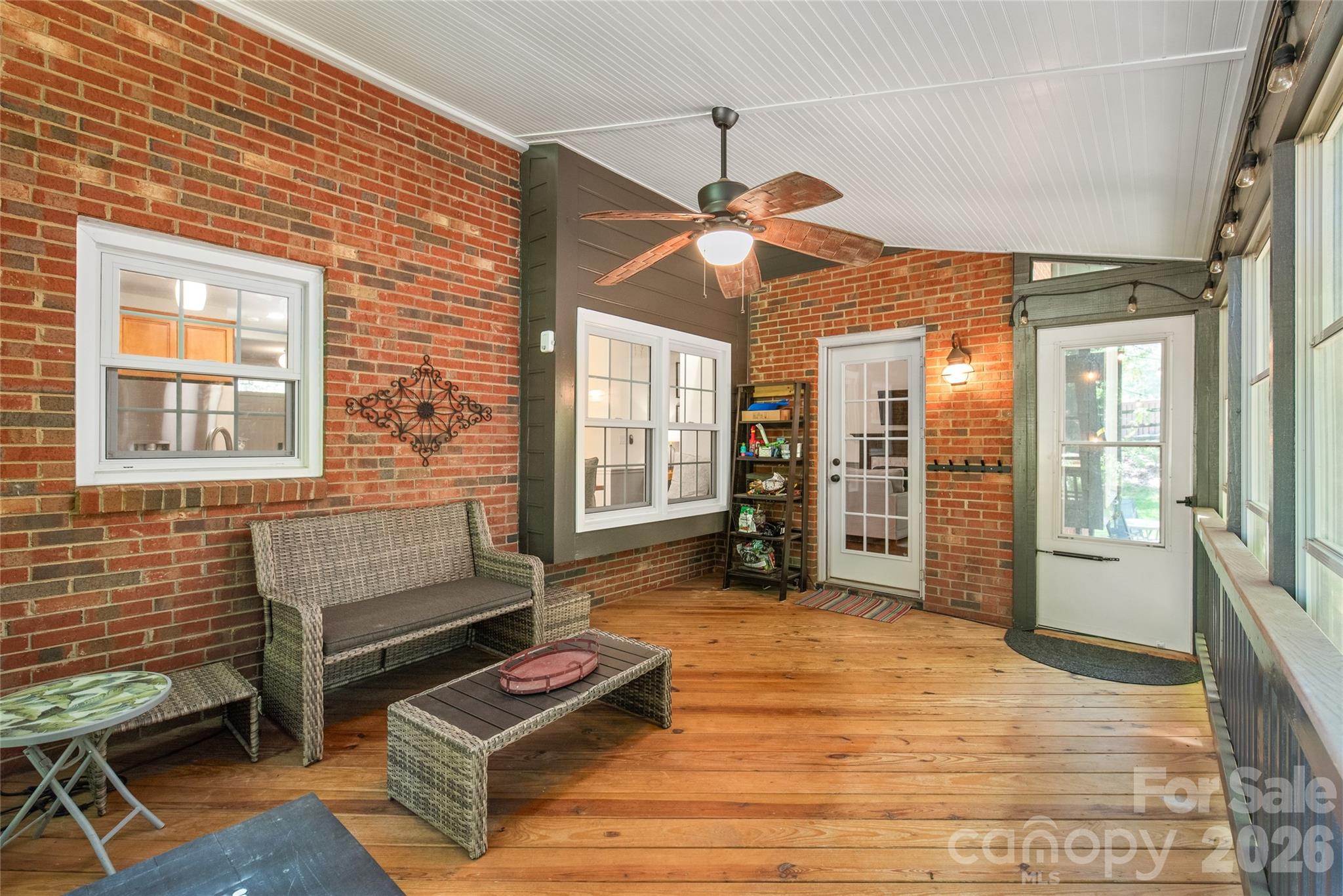 2908 Seton Drive